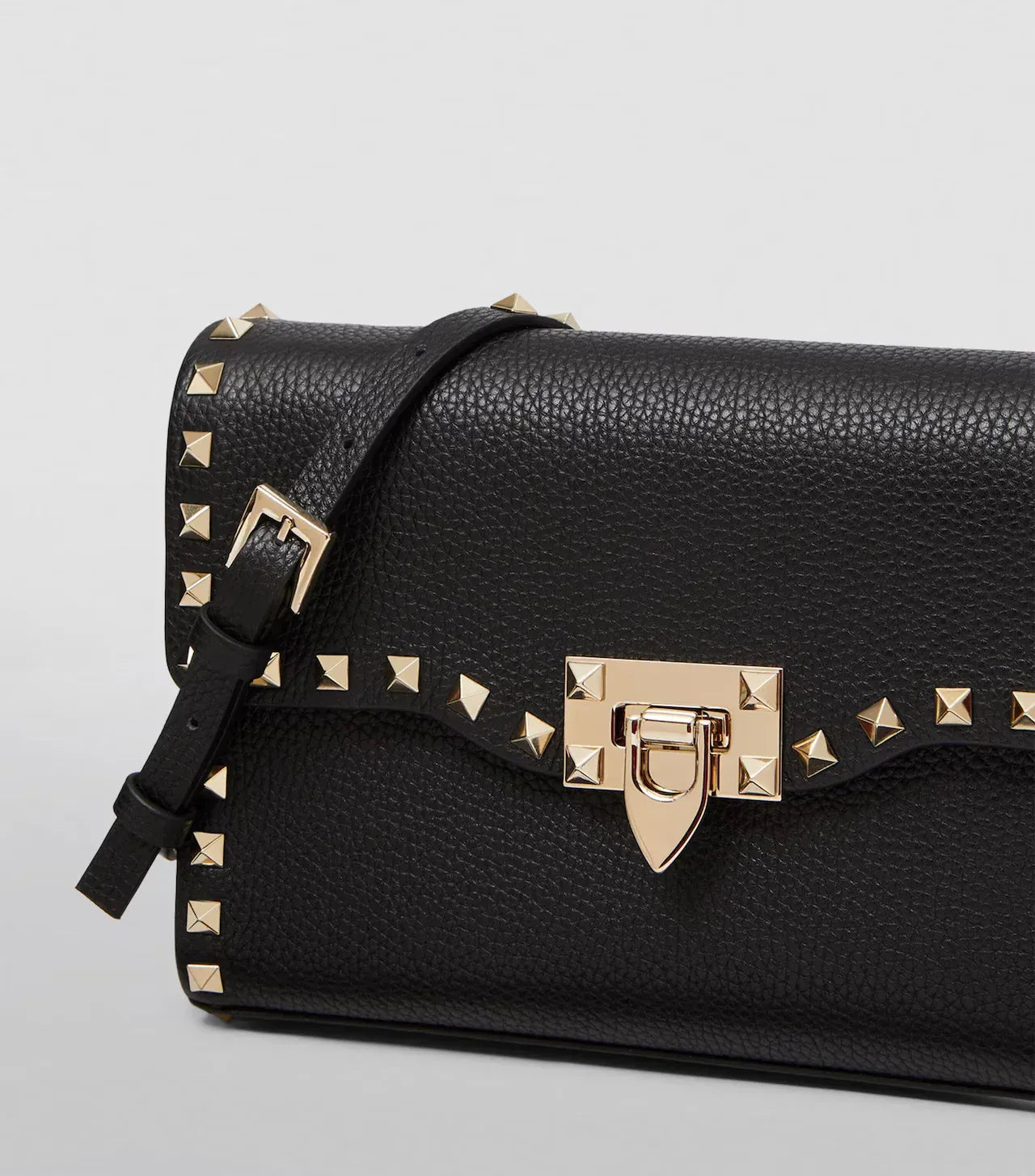 Valentino Garavani Rockstud Alcove Shoulder Bag