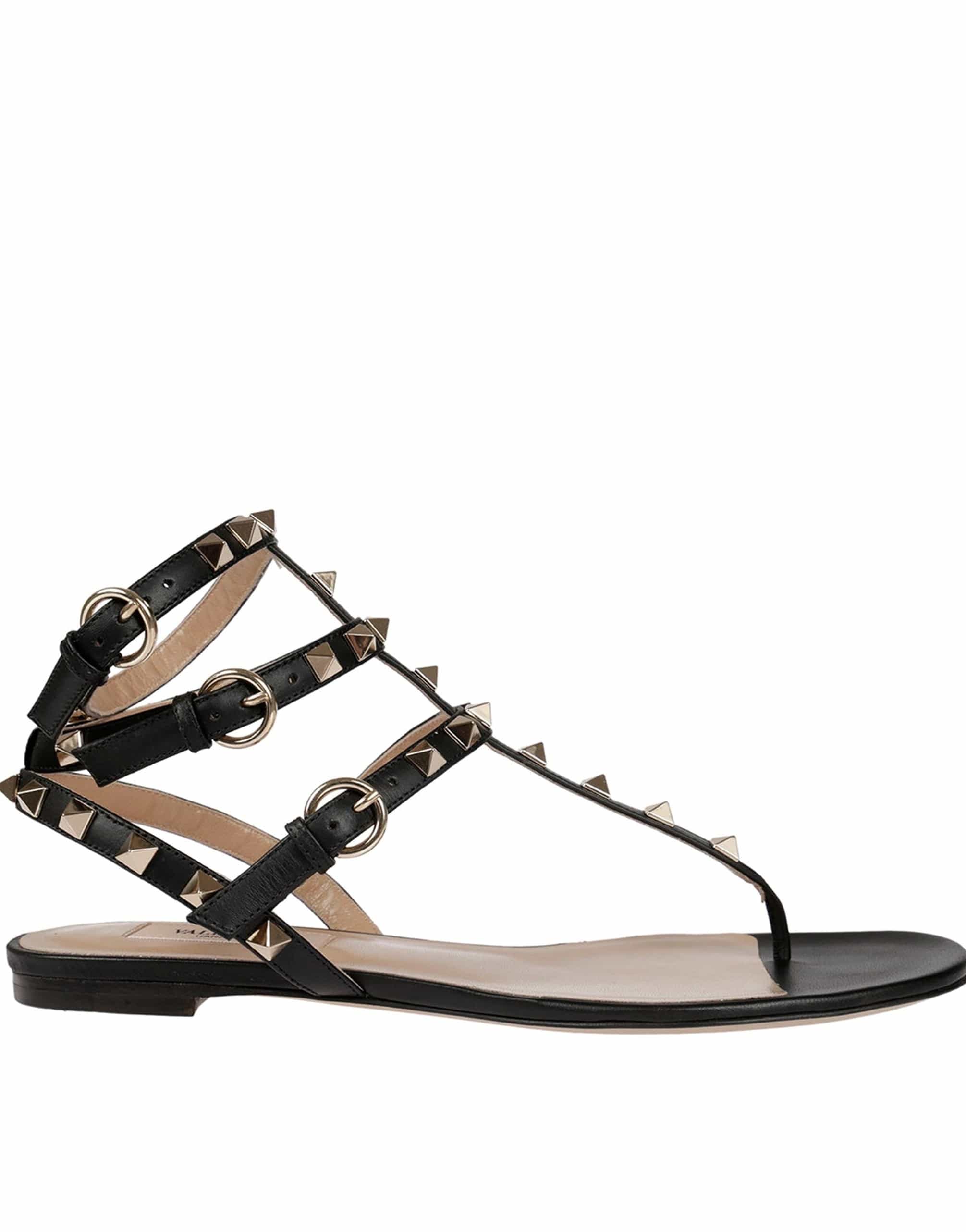 Valentino Garavani Rockstud Flip-Flop Sandals
