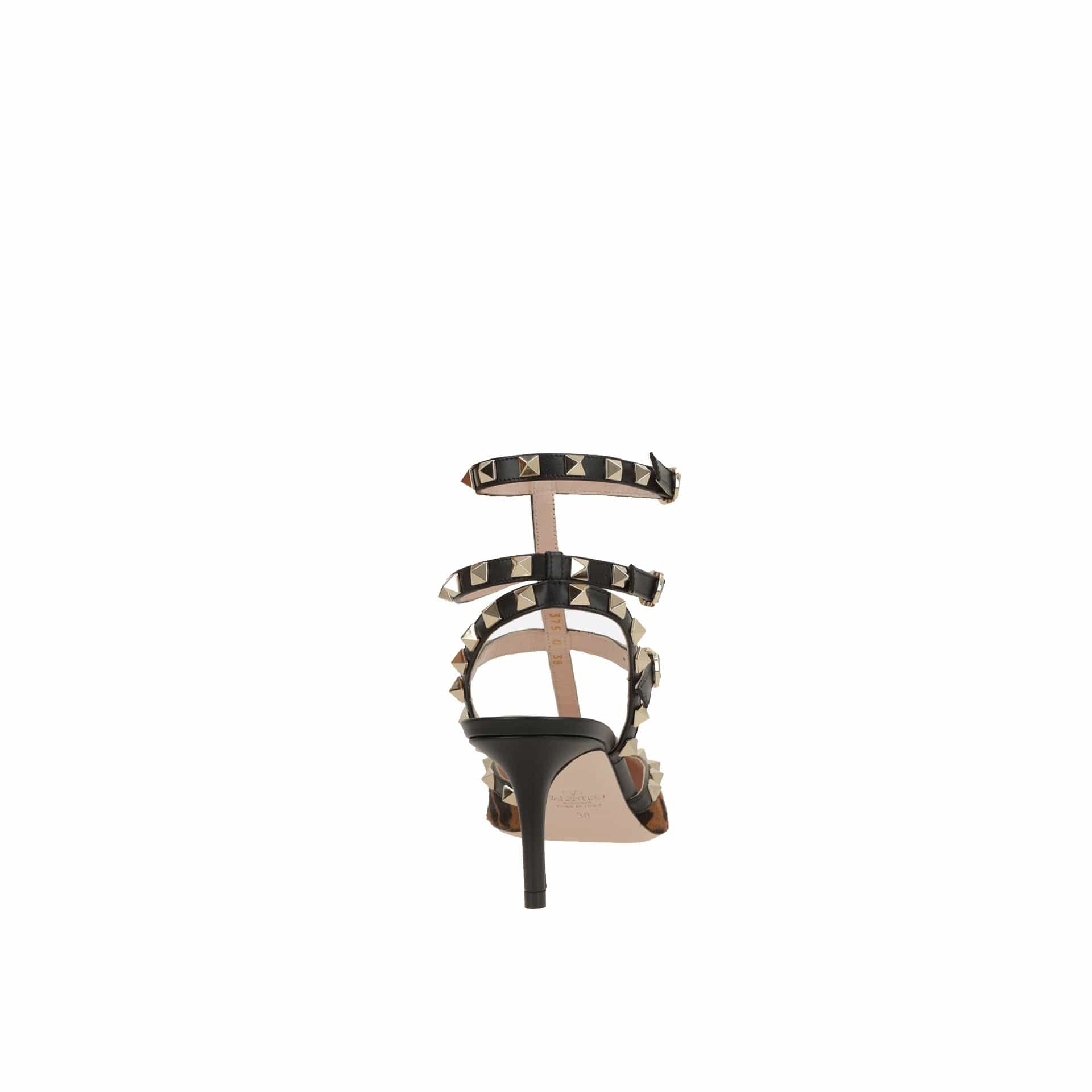Valentino Garavani Rockstud Pointed-Toe Pumps