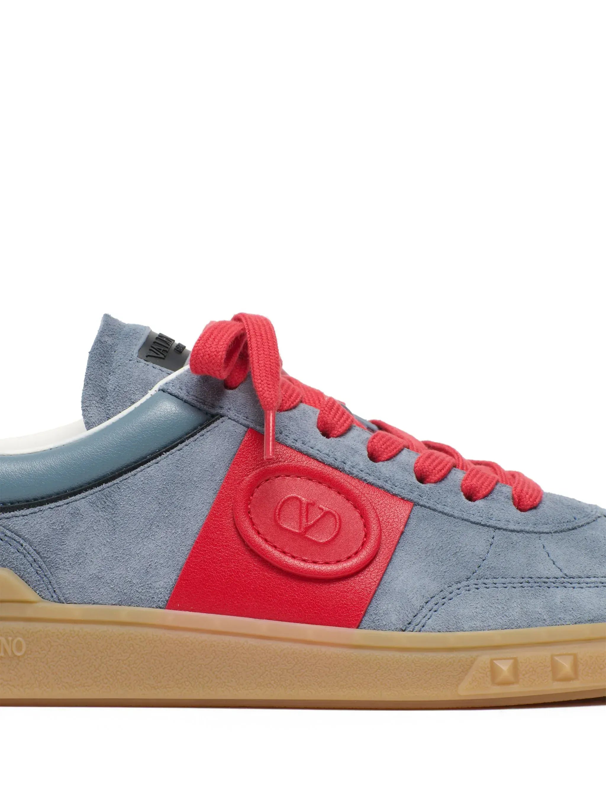 Valentino Garavani Upvillage Sneaker aus Veloursleder mit Lederbesatz