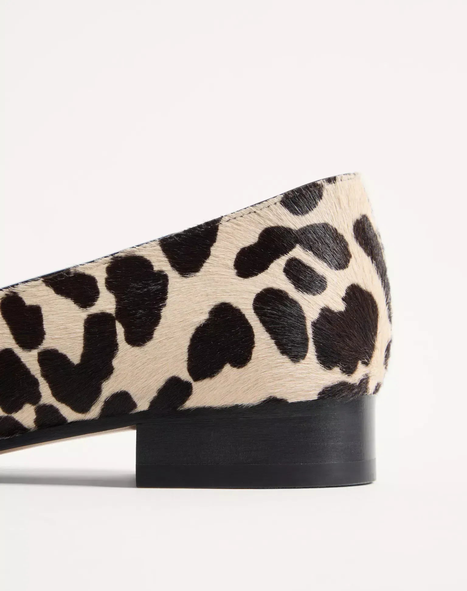 Valentino Garavani Valet Du Roi Pony-Effect 25mm Ballerina Flat Shoes