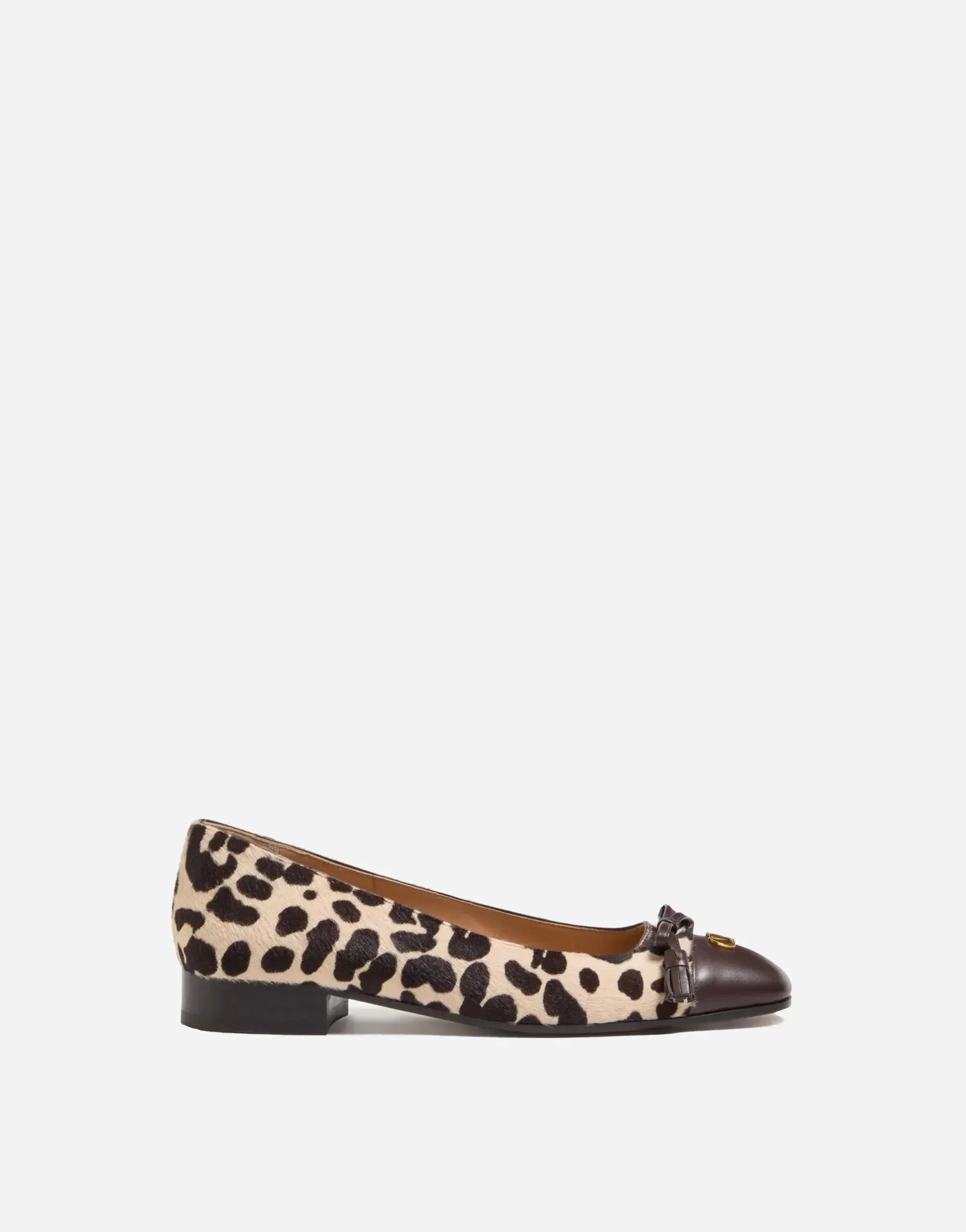 Valentino Garavani Valet Du Roi Pony-Effect 25mm Ballerina Flat Shoes