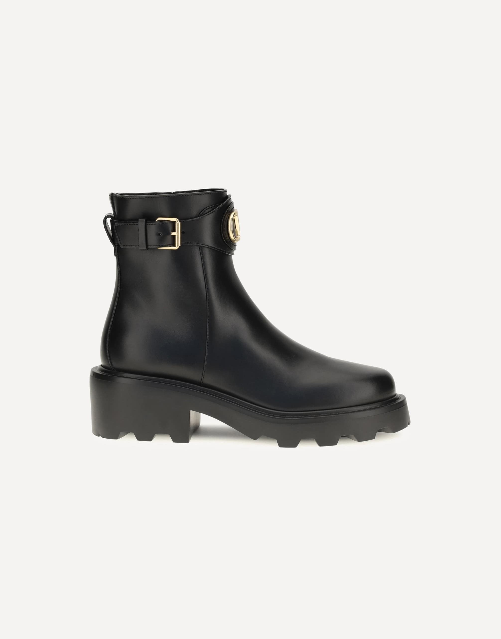Valentino Garavani Valentino Garavani Vlogo Signature Ankle Boots