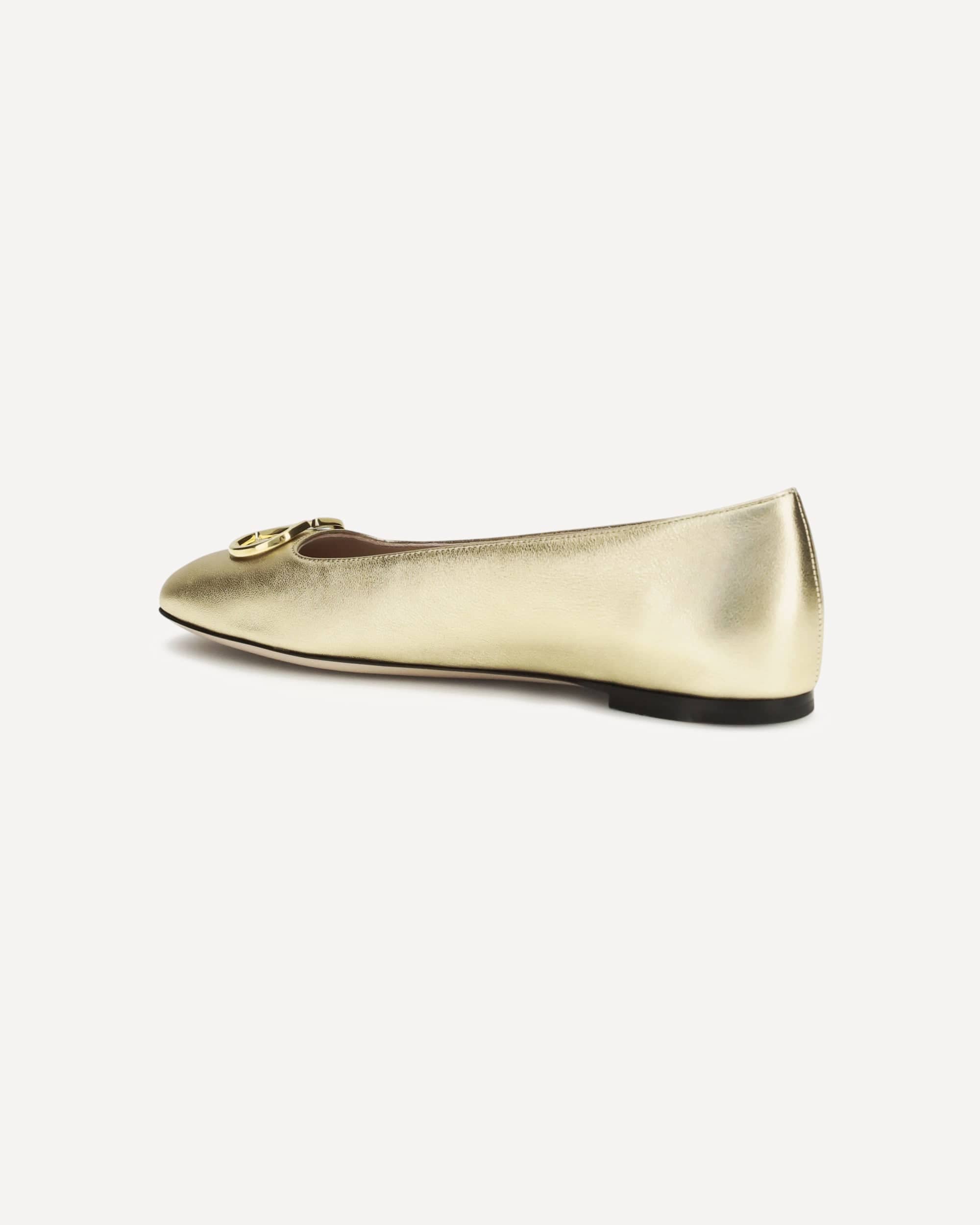 Valentino Garavani Vlogo Signature Laminated Leather Ballerinas