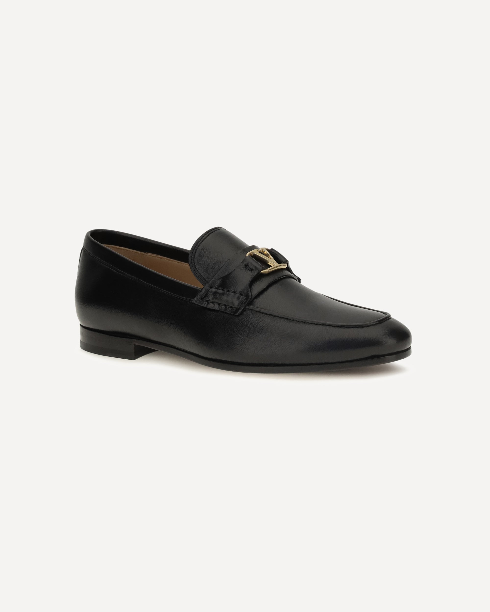 حذاء لوفر نابا Vlogo Signature من Valentino Garavani