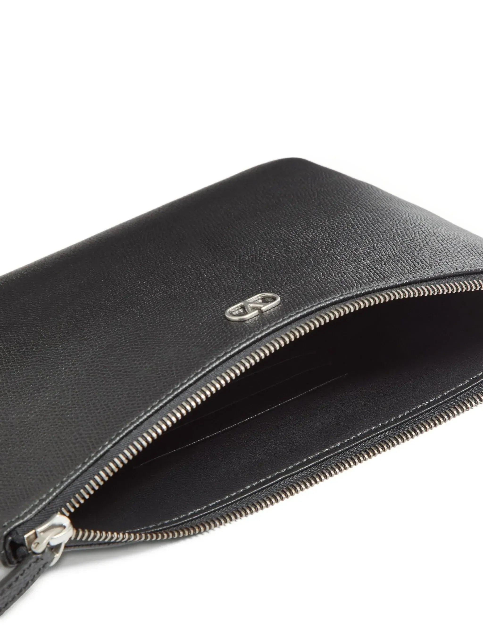 Valentino Garavani VLogo Signature Pouch