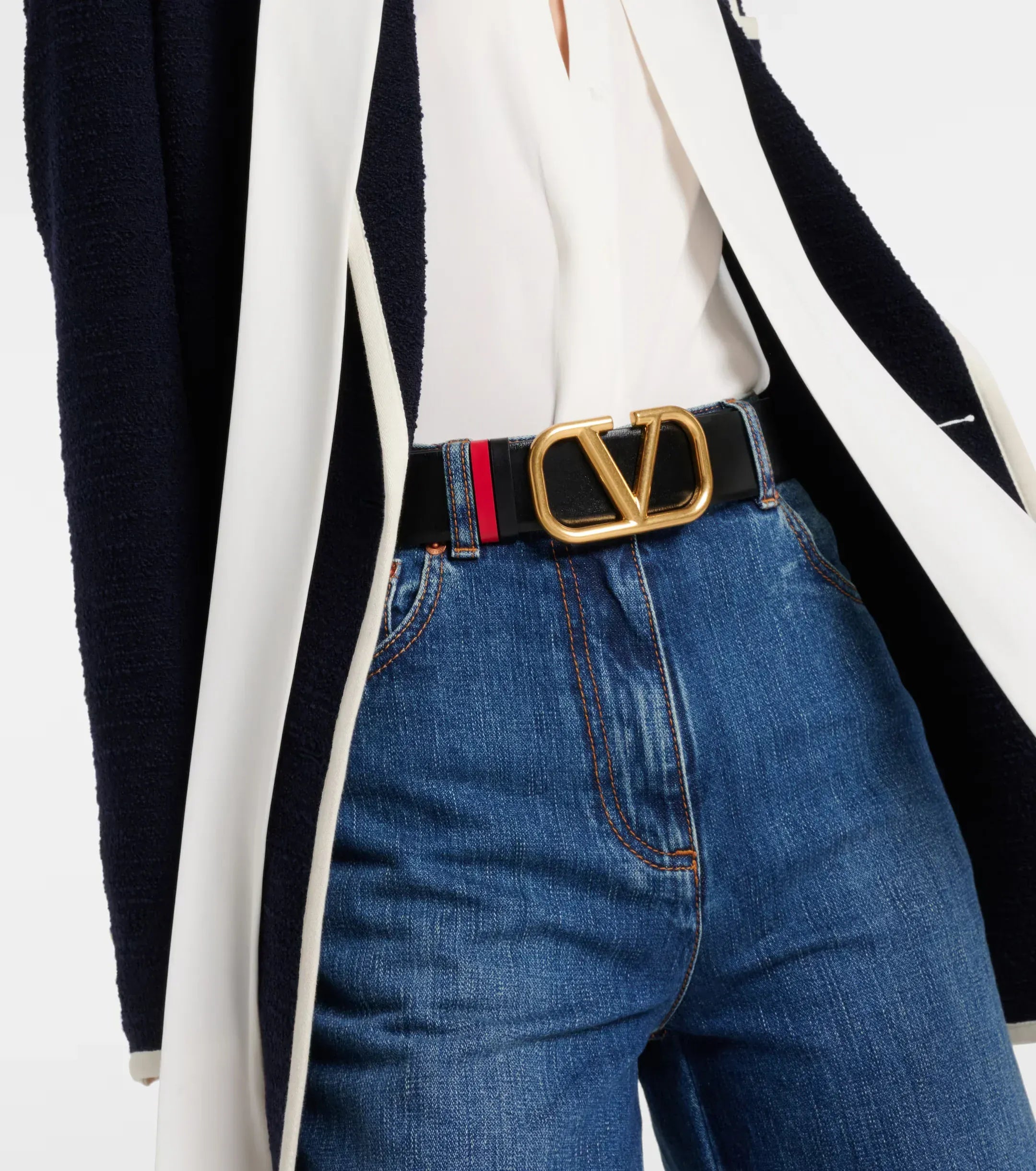 Valentino Garavani VLogo Signature Reversible Leather Belt