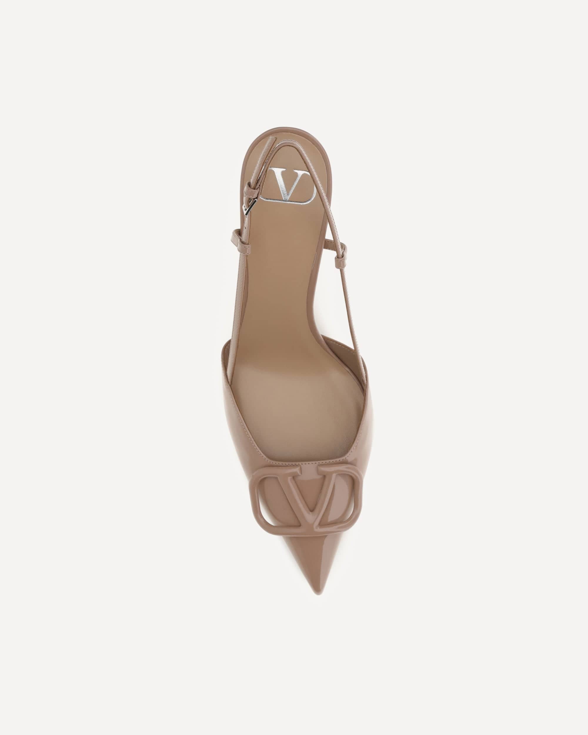 Valentino Garavani Valentino Garavani Vlogo Signature Slingback Pumps