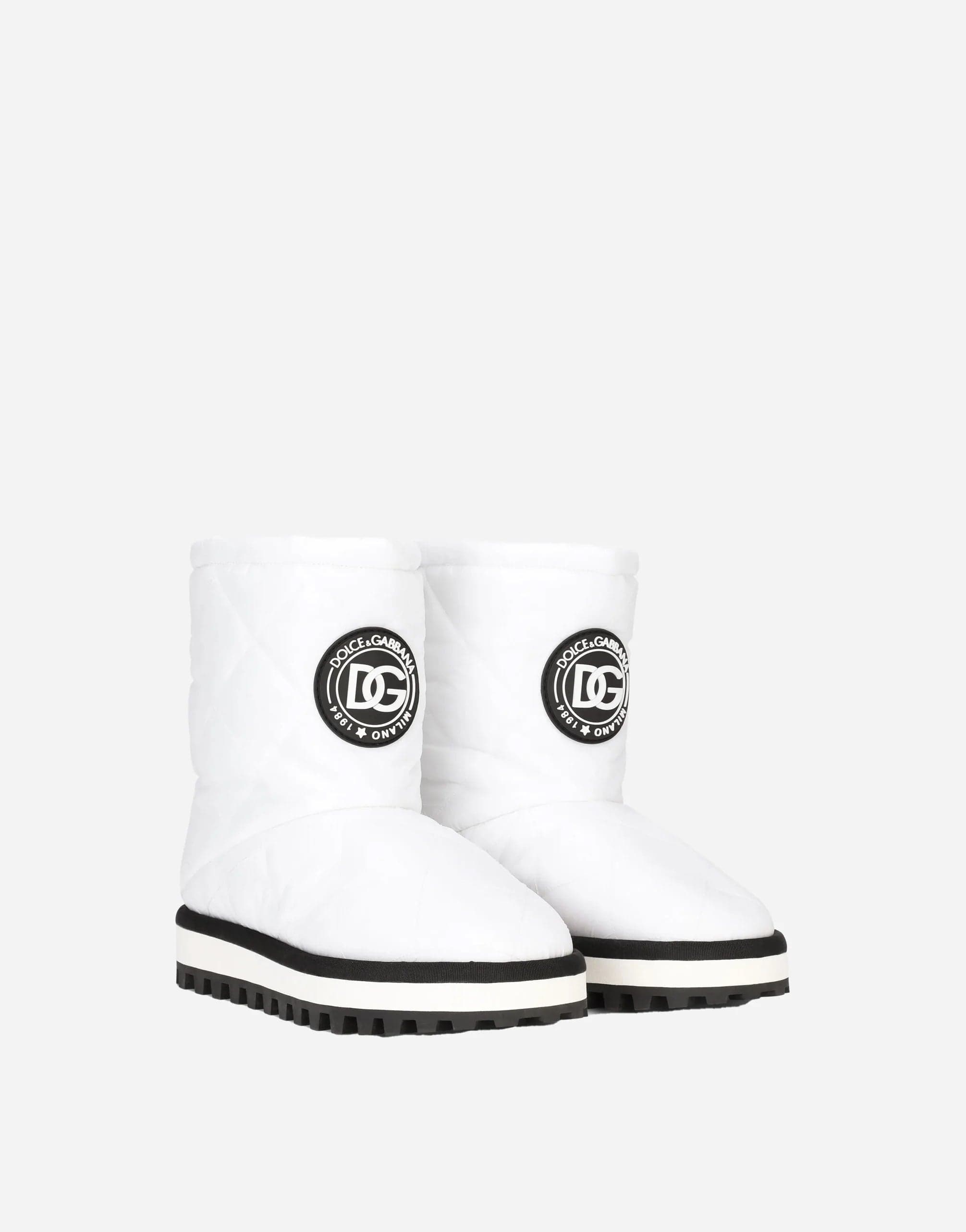 Quilted Logo Badge Mid Boots
