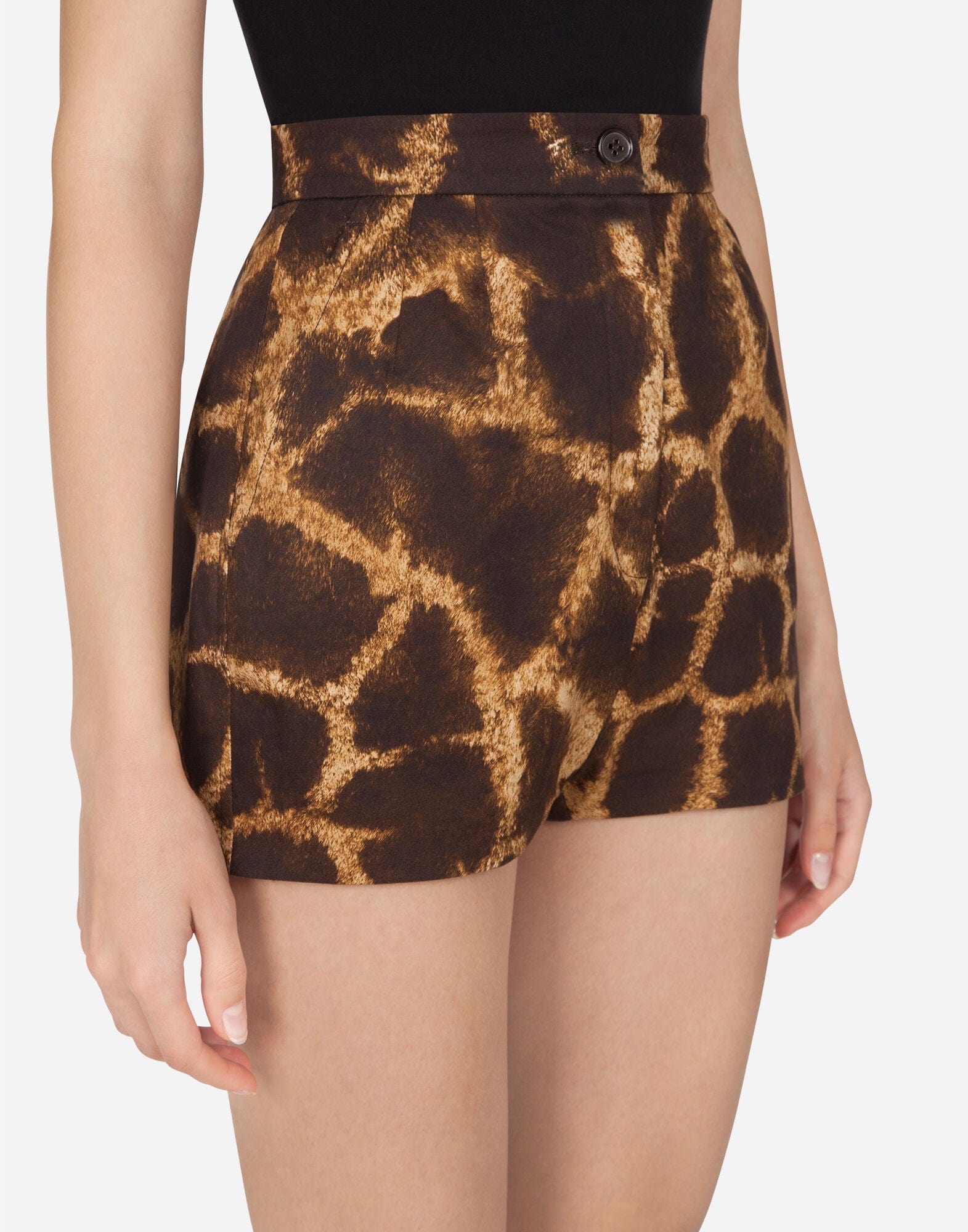 Dolce & Gabbana Drill Shorts With Giraffe Print