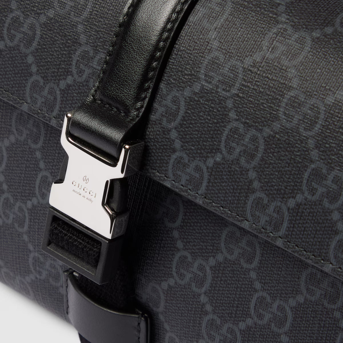 GGブラックミニバッグ 