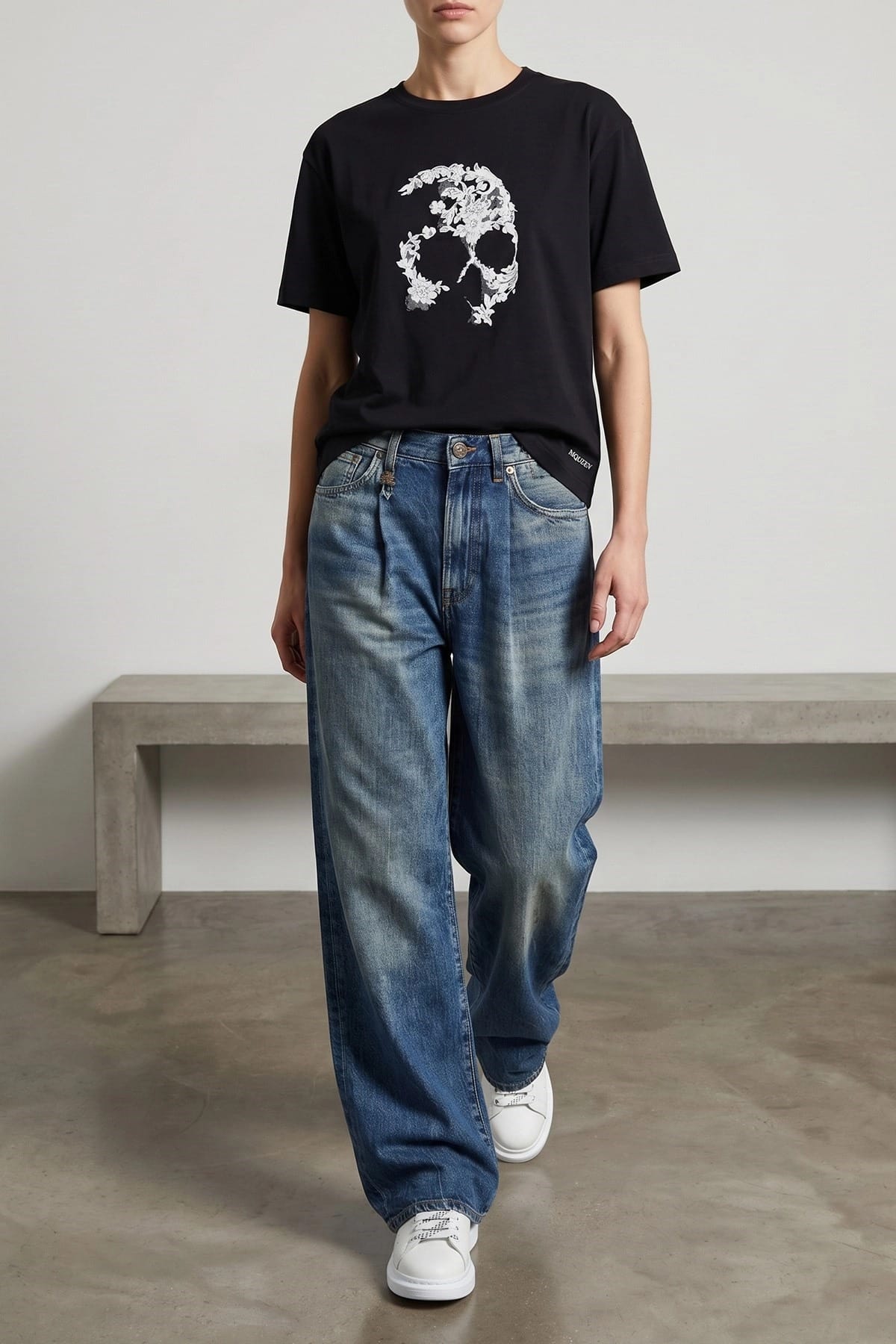 Alexander McQueen Alexander McQueen Skull Print T-Shirt