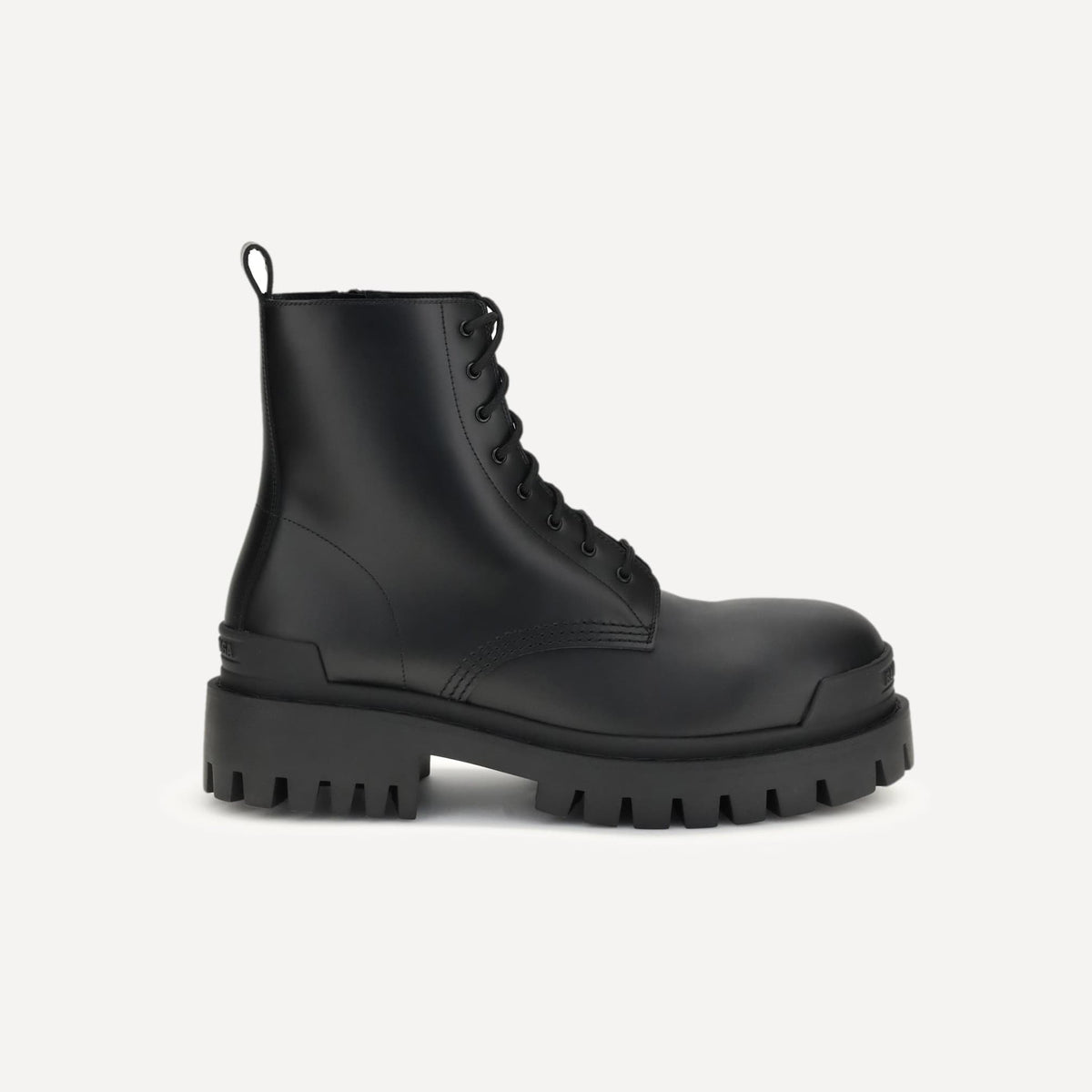 Balenciaga ストライク レースアップブーツ | Sendegaro JP