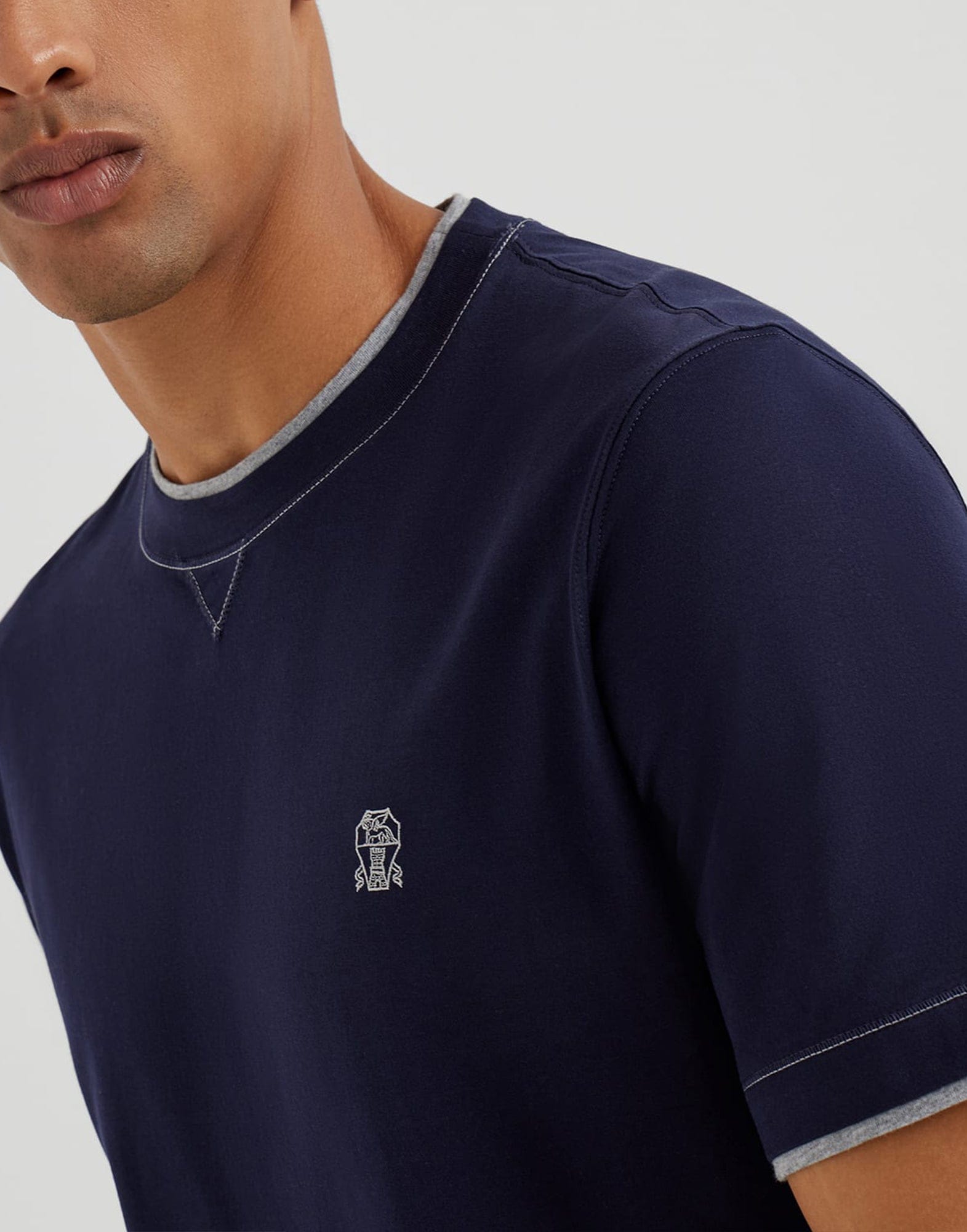 Brunello Cucinelli Camiseta Gola Careca de Algodão Jersey Cobalto