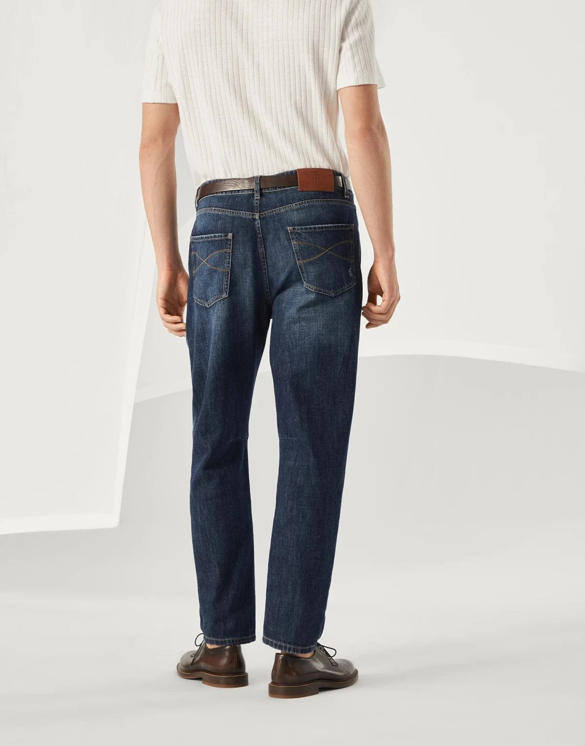 Brunello Cucinelli Lightweight Distressed Leisure Jeans | Sendegaro Brunello Cucinelli Lightweight Distressed Leisure Jeans | Sendegaro