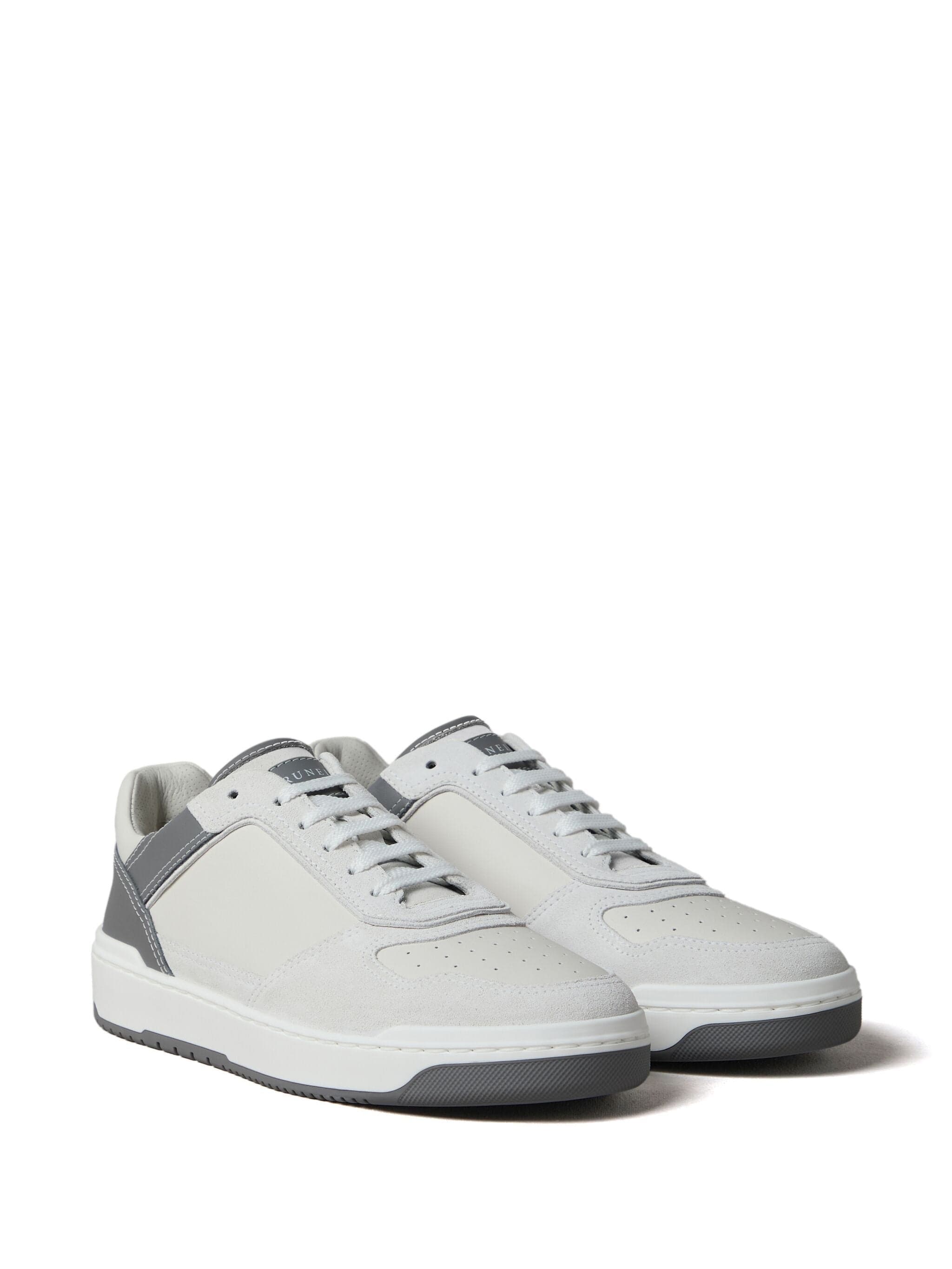 Brunello Cucinelli Logo-Patch Leather Sneakers