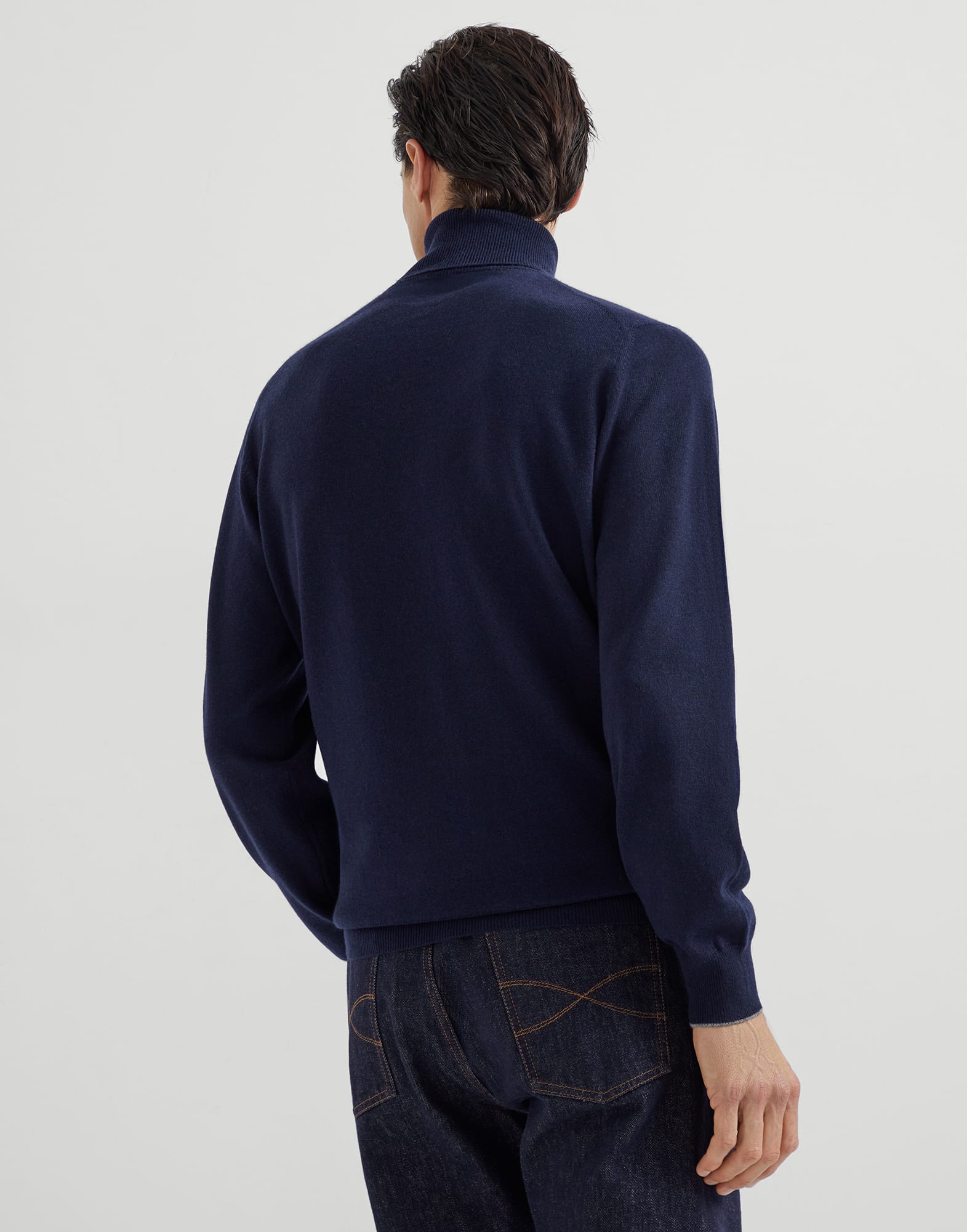 Brunello Cucinelli ネイビーブルー カシミヤ タートルネックセーター