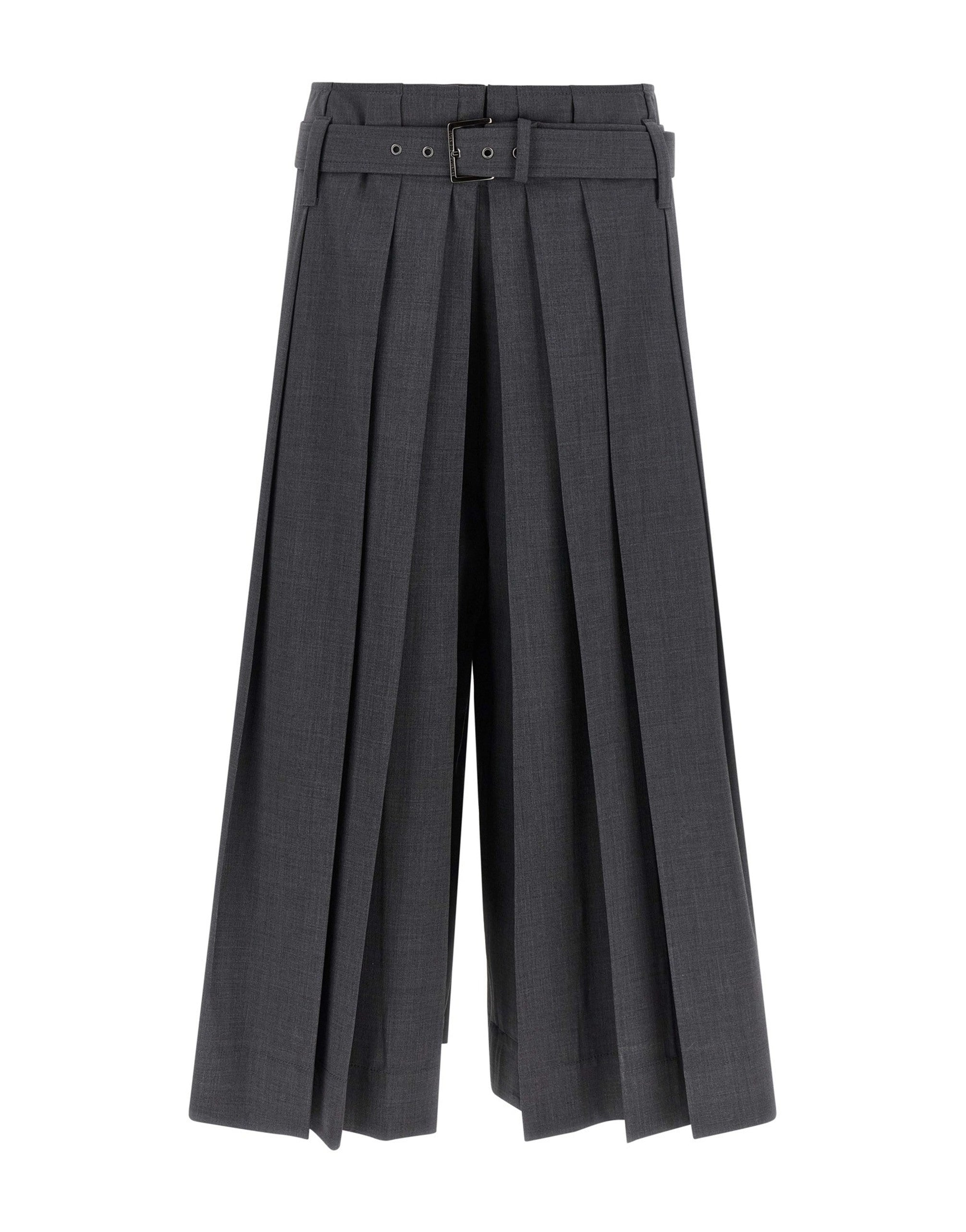 شورت برمودا مفصل بطيات من Brunello Cucinelli