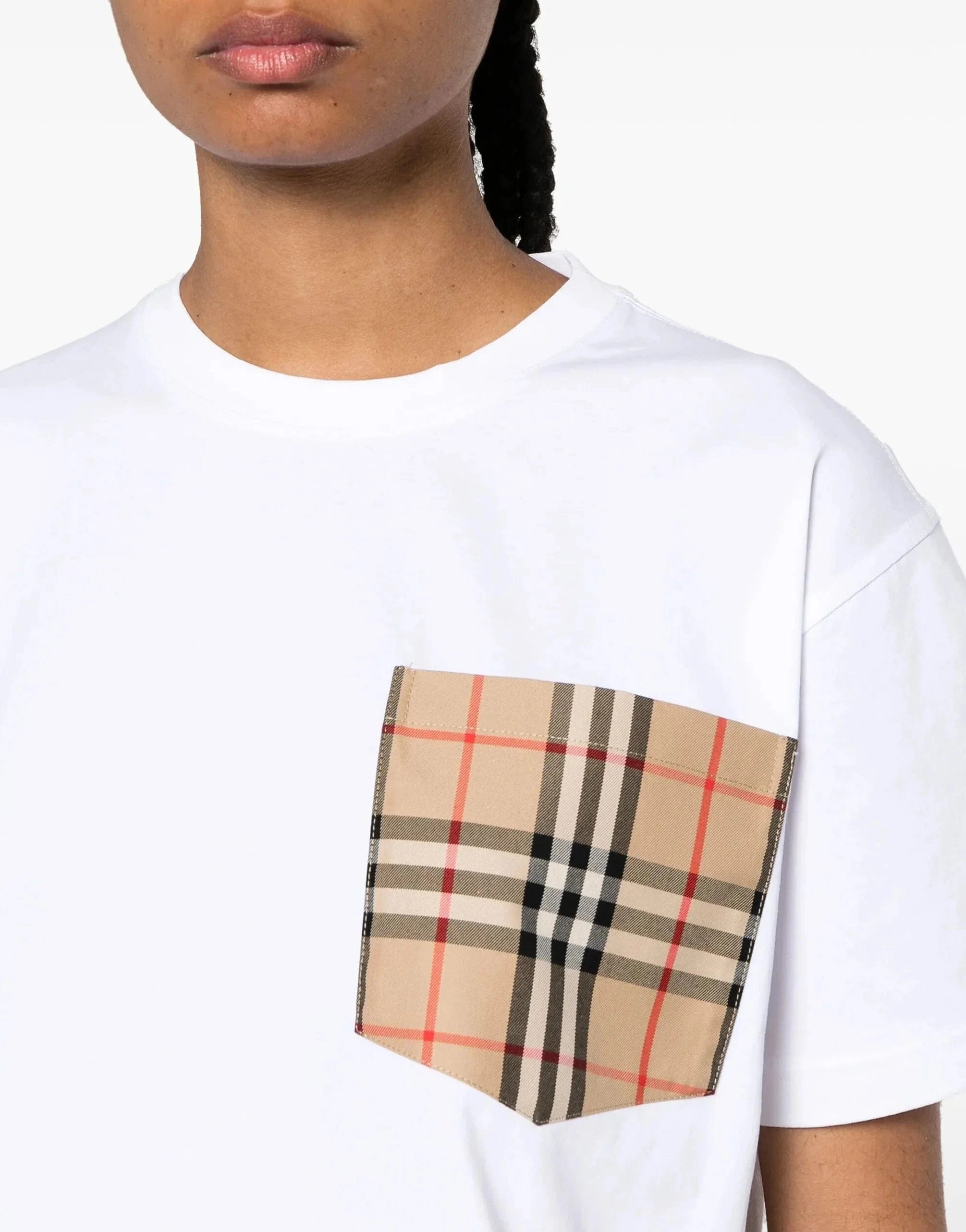 T-shirt Burberry in cotone a maniche corte con tasca a contrasto