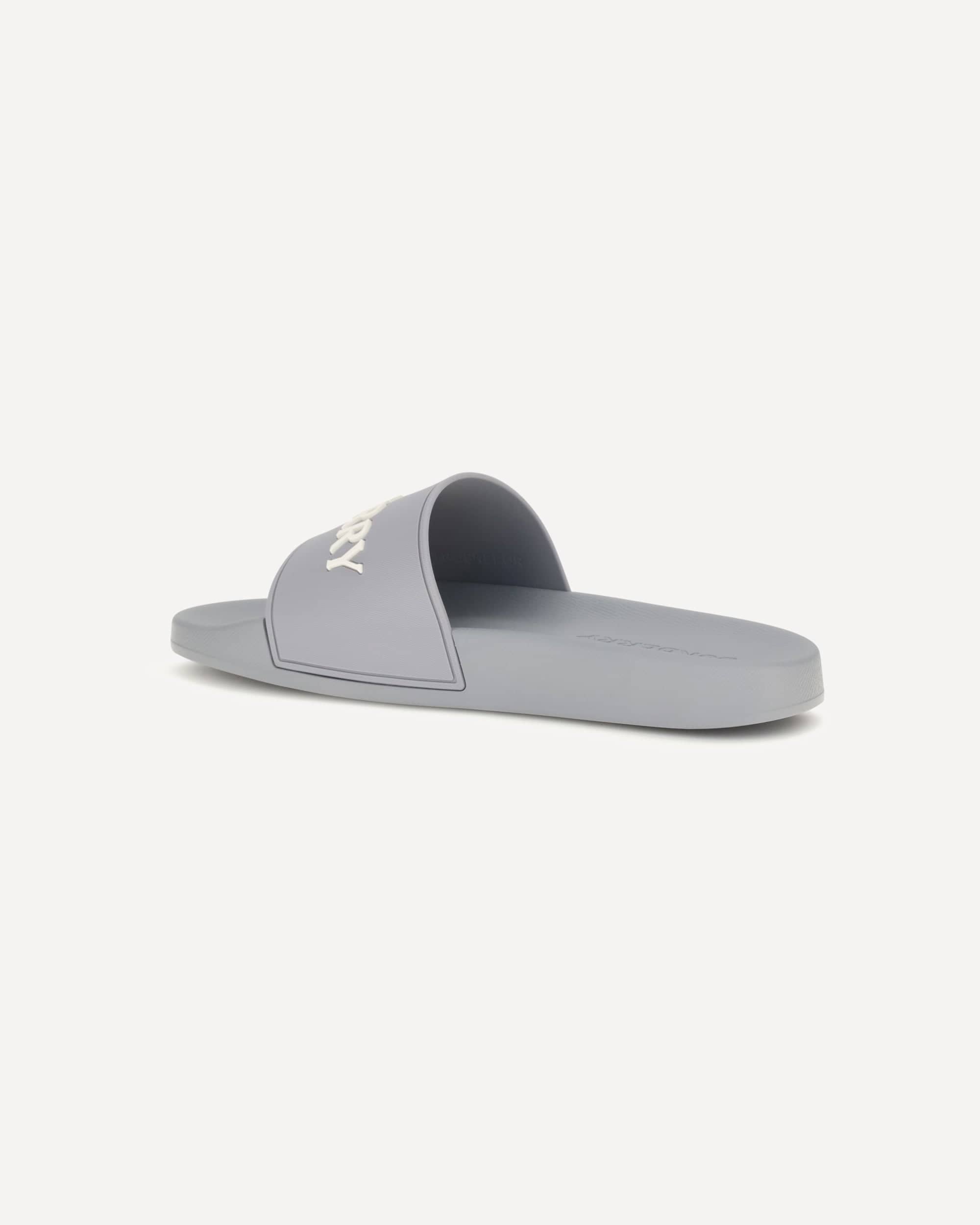 Burberry Burberry Logo Slides
