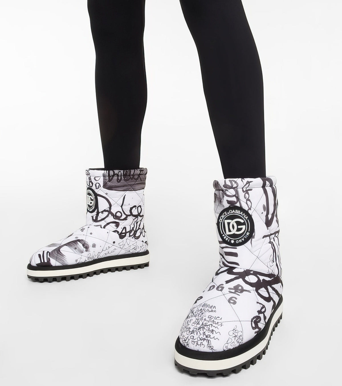 Dolce & Gabbana 35mm City Quilted Nylon Snow Boots | Sendegaro
