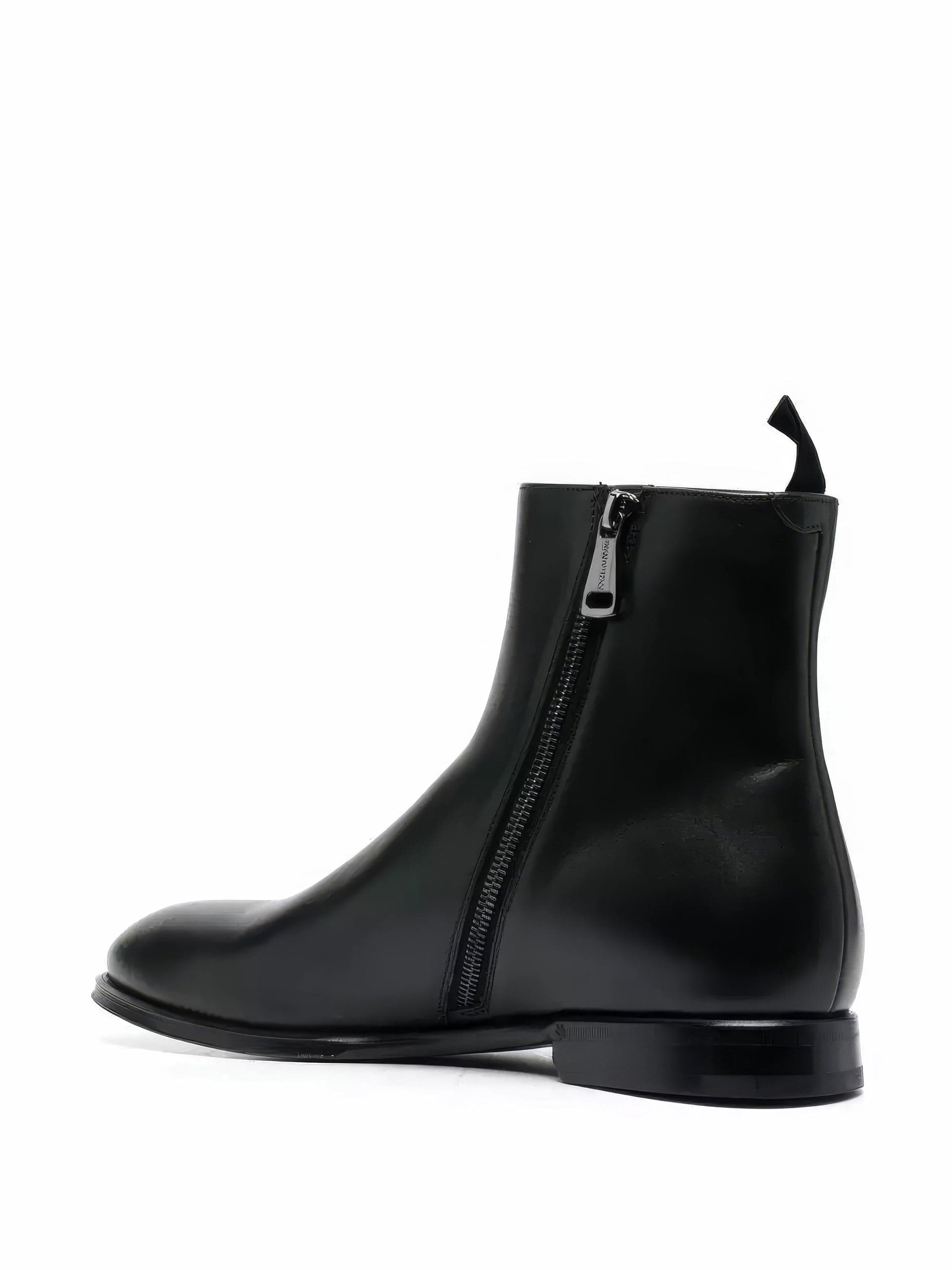 Dolce & Gabbana Almond-Toe Polished Boots