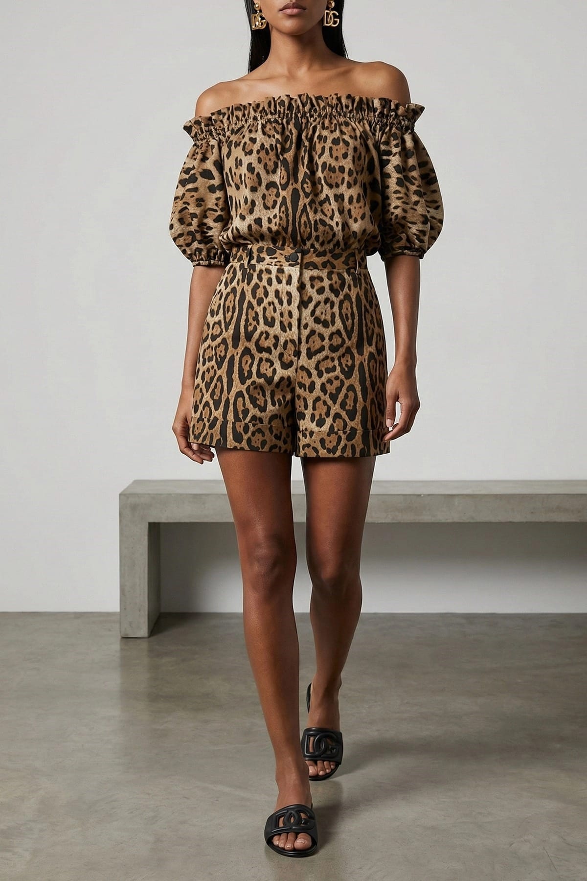 Dolce & Gabbana blouse met dierenprint en Bardot-hals - alternate view