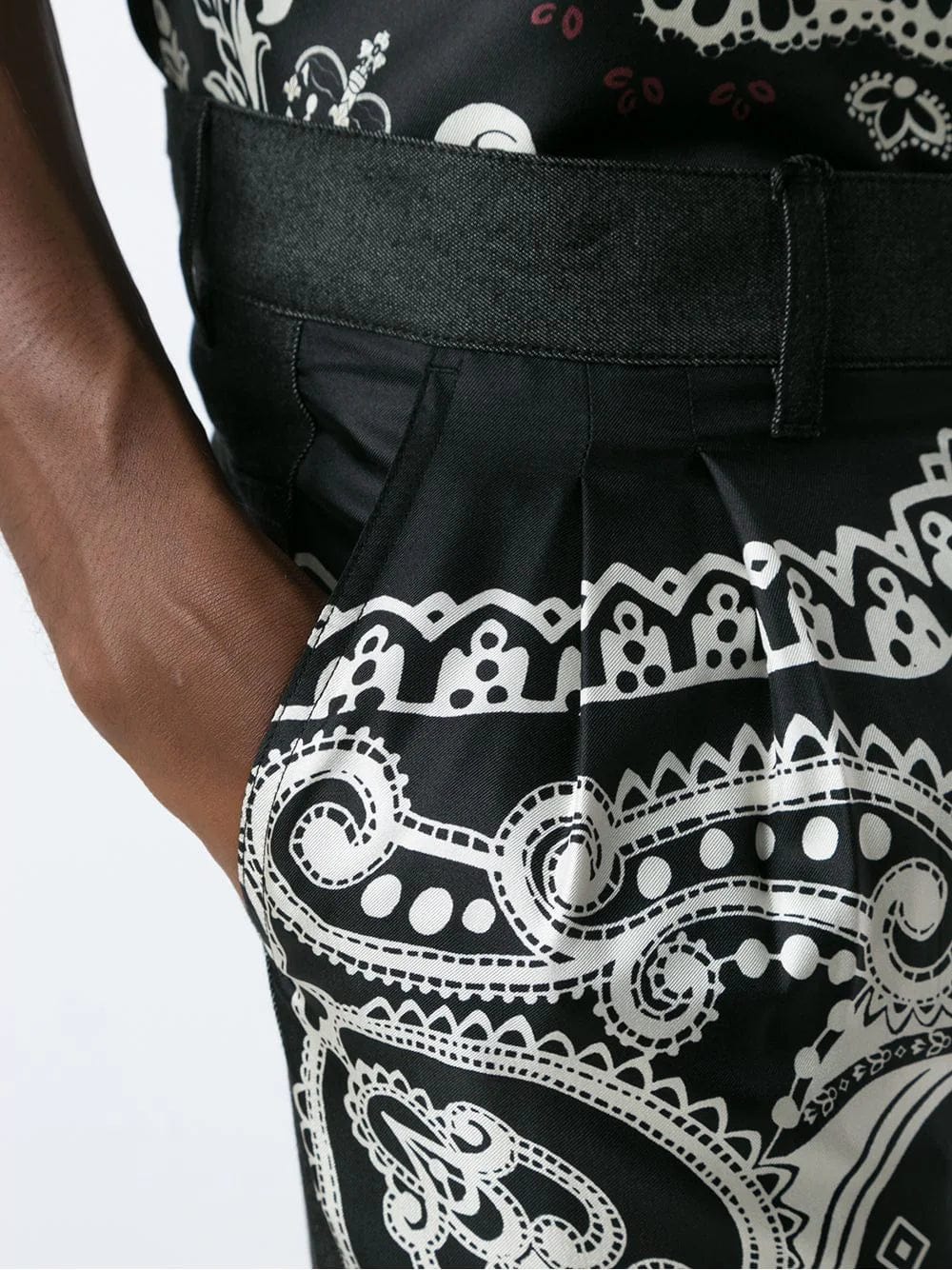 Dolce & Gabbana Baroque-Print Cropped Pants
