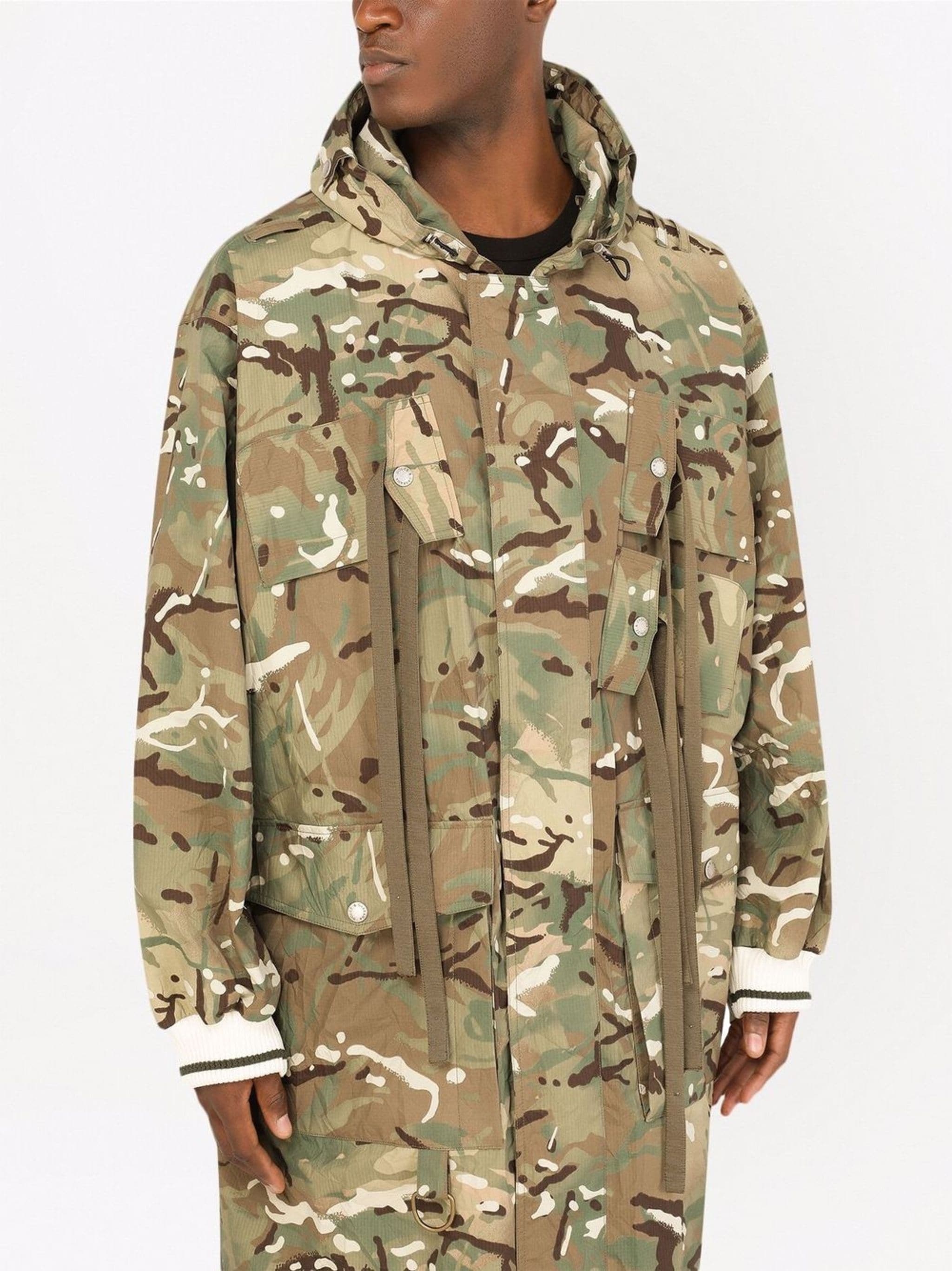 Dolce & Gabbana カモフラージュ柄フード付きパーカージャケット