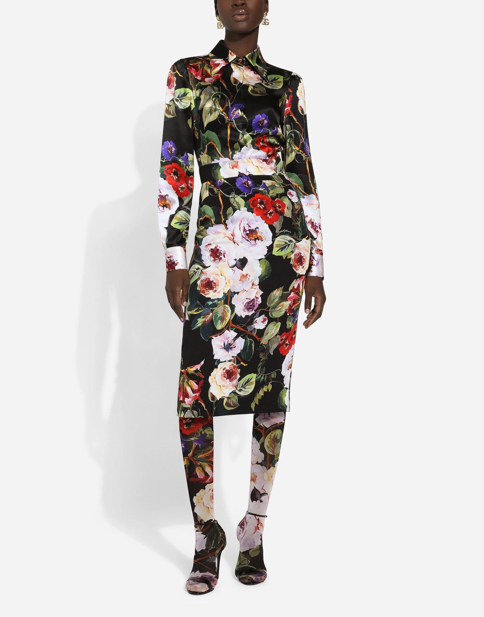 Dolce & Gabbana Charmeuse Skirt With Rose Garden Print