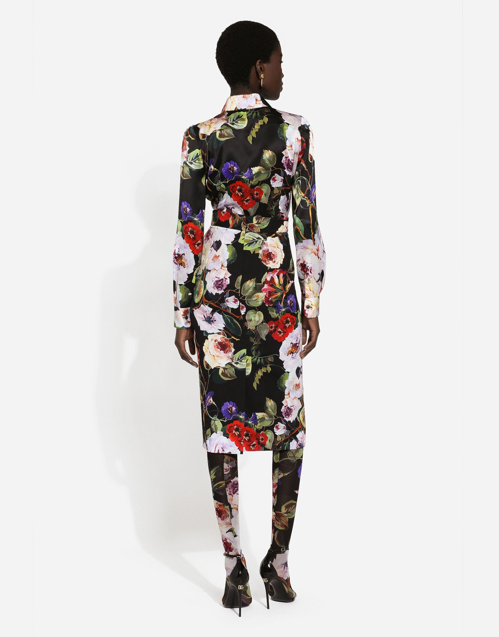 Dolce & Gabbana Charmeuse Skirt With Rose Garden Print