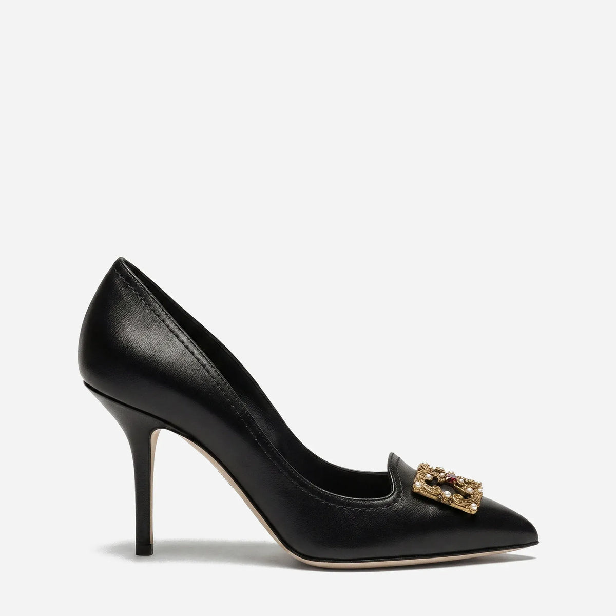 dolce-gabbana-dg-amore-logo-