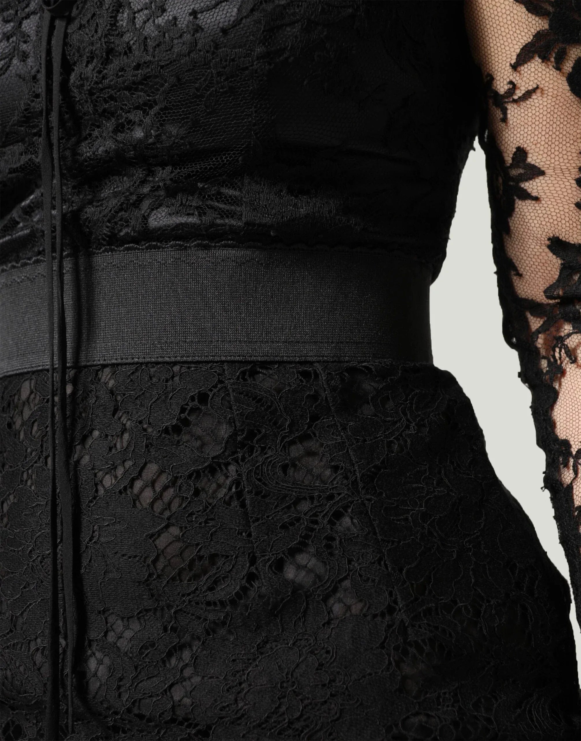 dolce & gabbana floral-lace midi dress Dolce & Gabbana Black Lace Trim Cotton Sheath Midi Dress main image 0