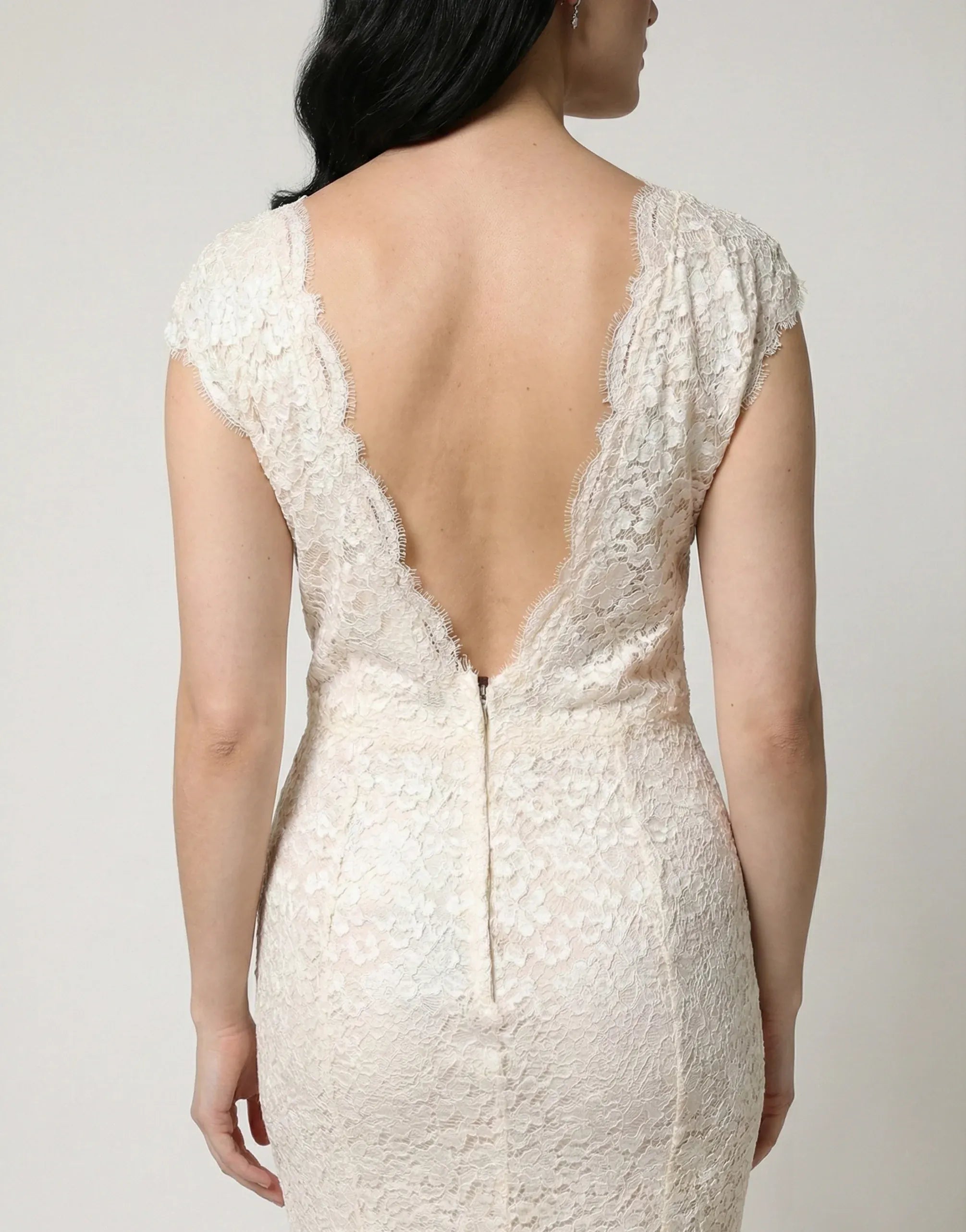 Dolce & Gabbana Ivory Lace Cap-Sleeve Gown