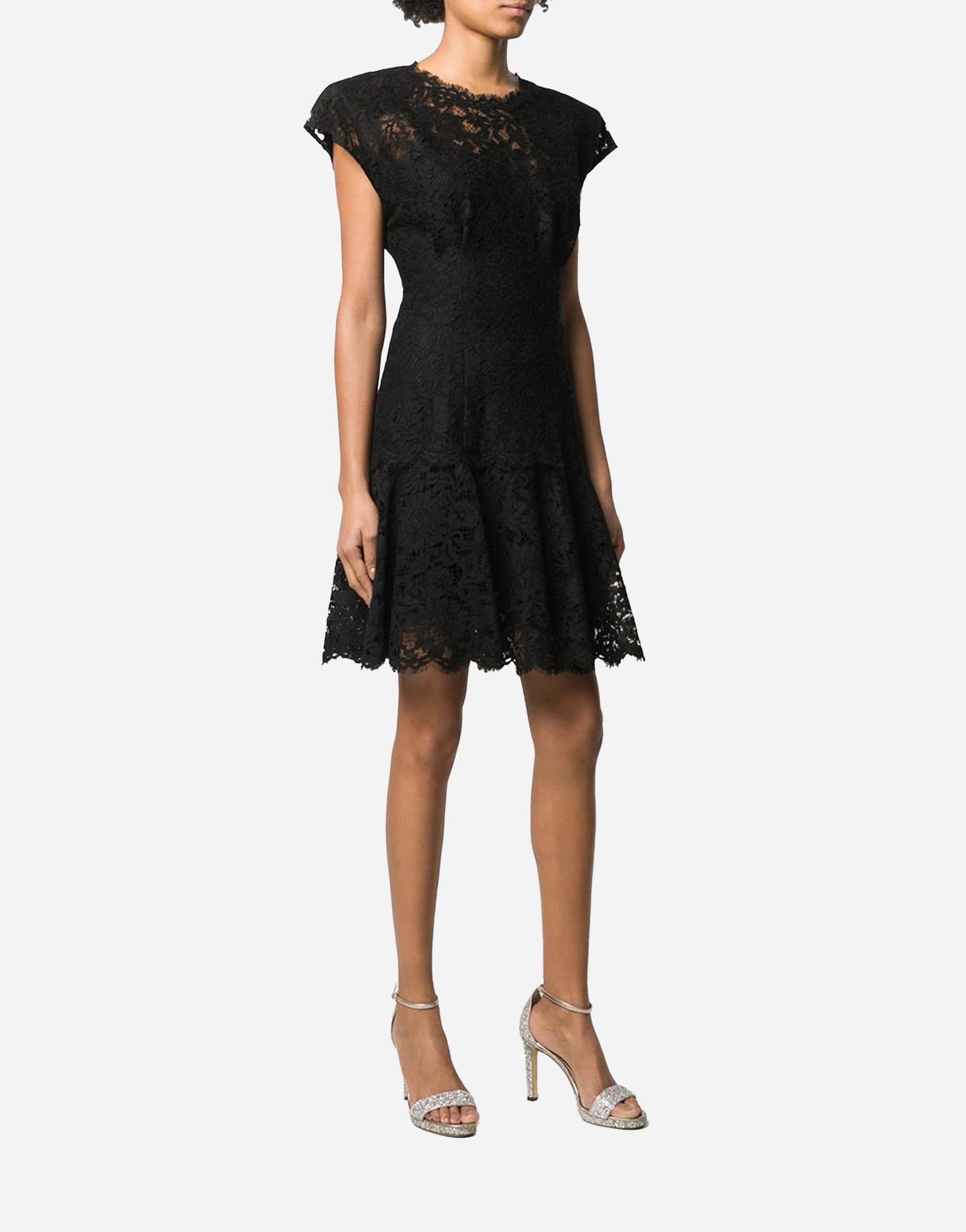 Dolce & Gabbana Lace Fitted Mini Dress | Sendegaro AE Dolce & Gabbana Lace Fitted Mini Dress | Sendegaro AE