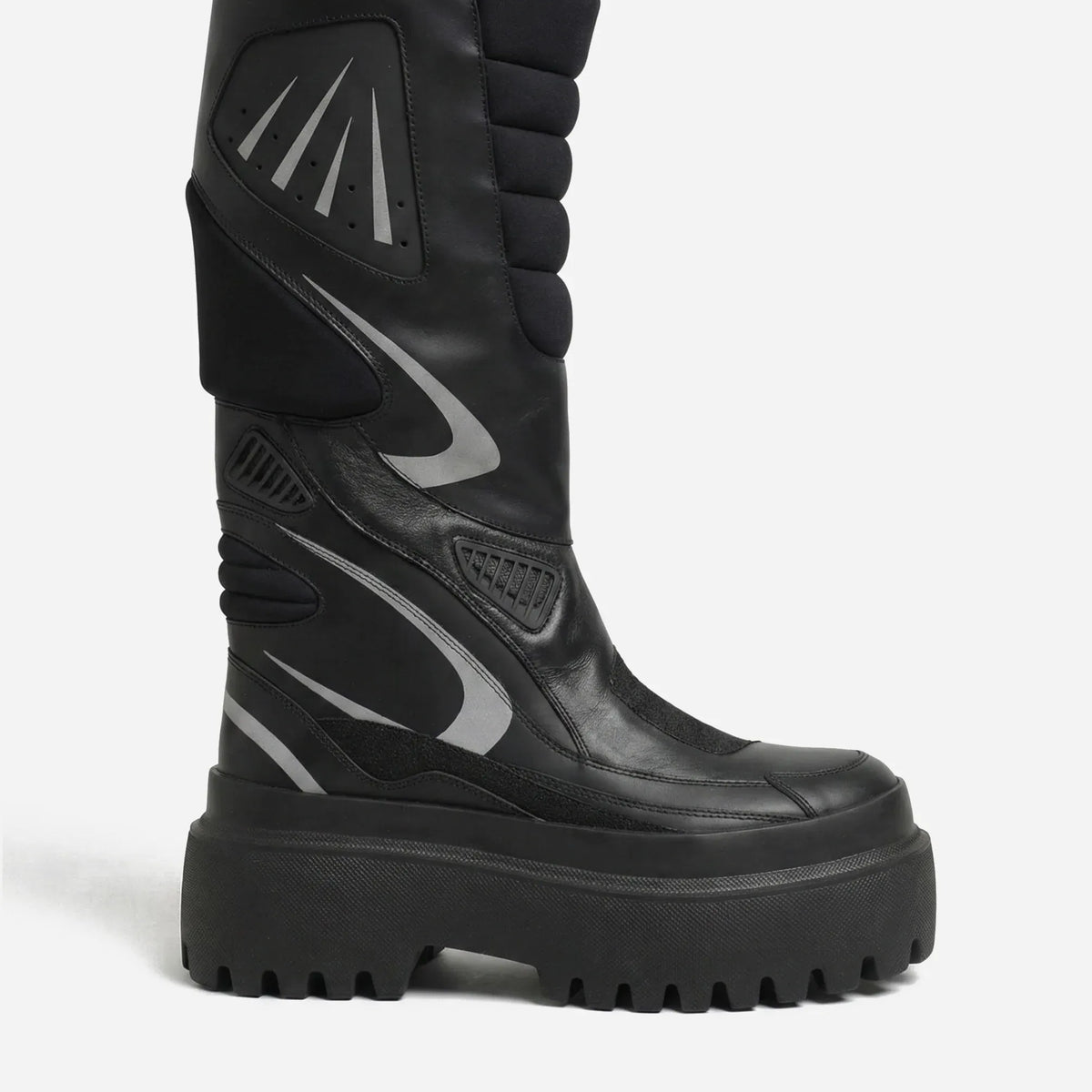 Dolce & Gabbana Leather Biker Boots | Sendegaro