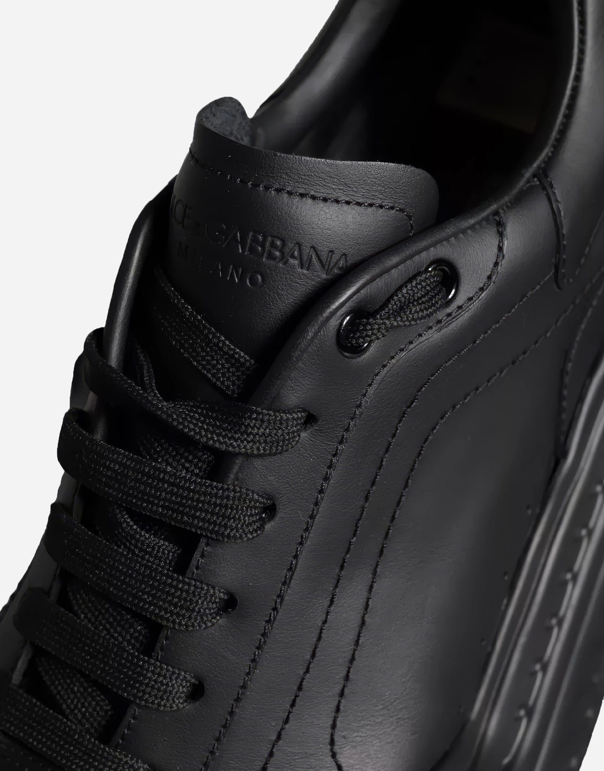 Dolce & Gabbana Leather Daymaster Sneakers In Black