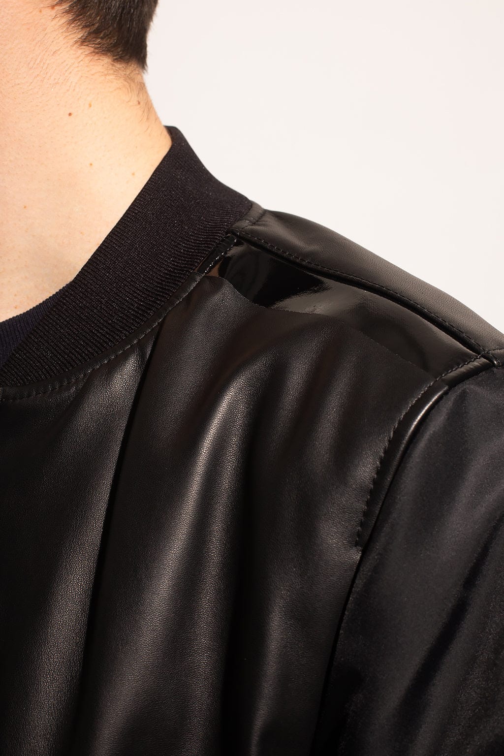 Dolce & Gabbana ブラックレザージャケット Dolce & Gabbana ブルハイド レザージャケット ブラック (Dolce