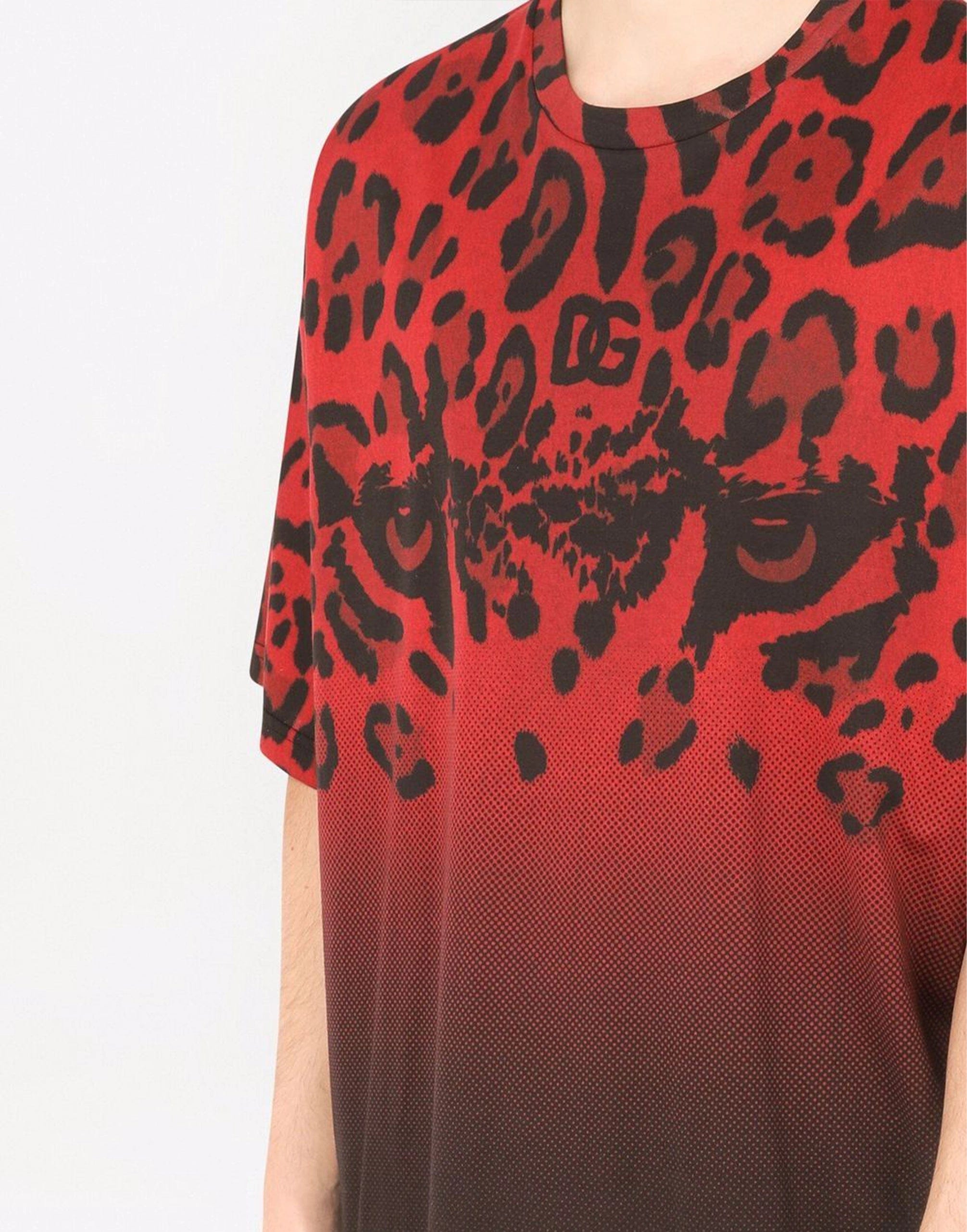 T-shirt à imprimé logo à imprime léopard