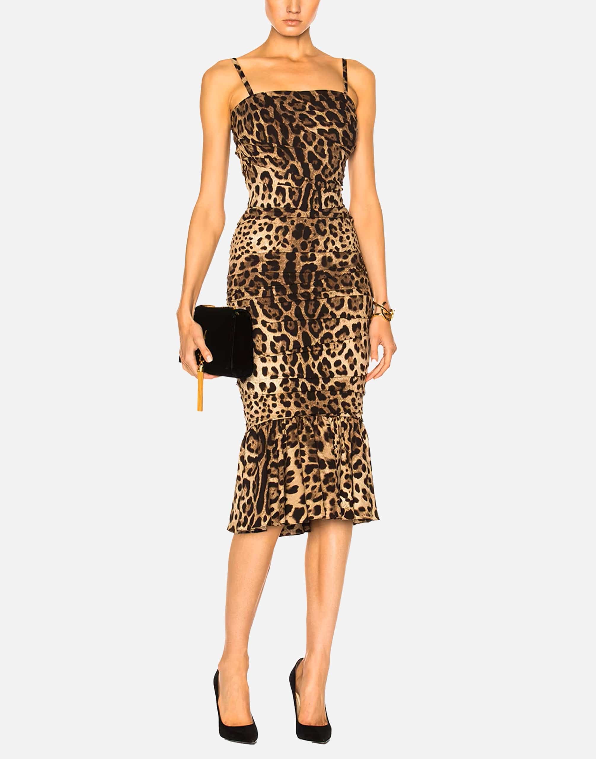 Dolce Gabbana Vestido midi ruchado con estampado de leopardo