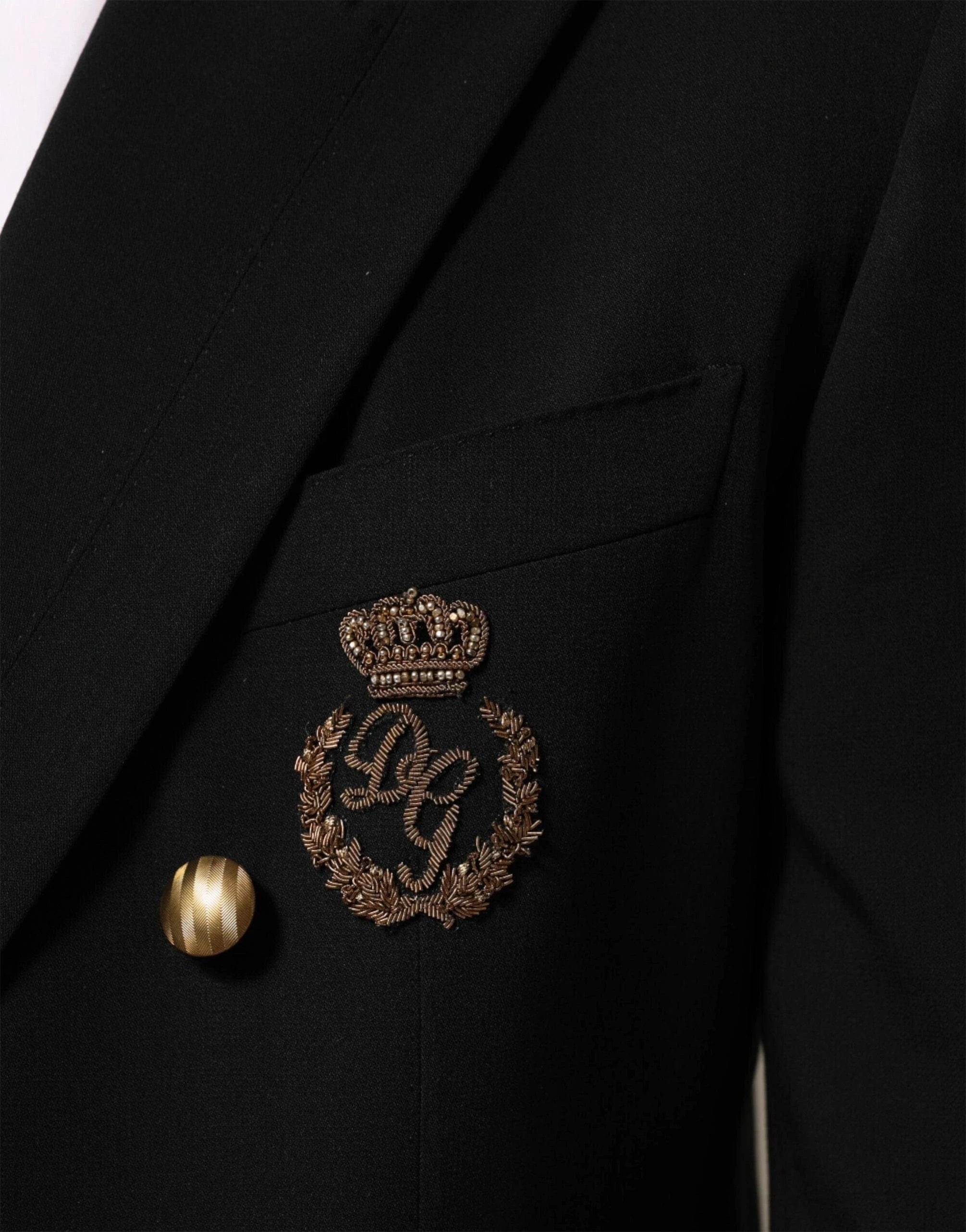 魅力【Dolce & Gabbana】ダブルブレスト ウール ブレザー Dolce & Gabbana ロゴ刺繍入りダブルブレストウールブレザー