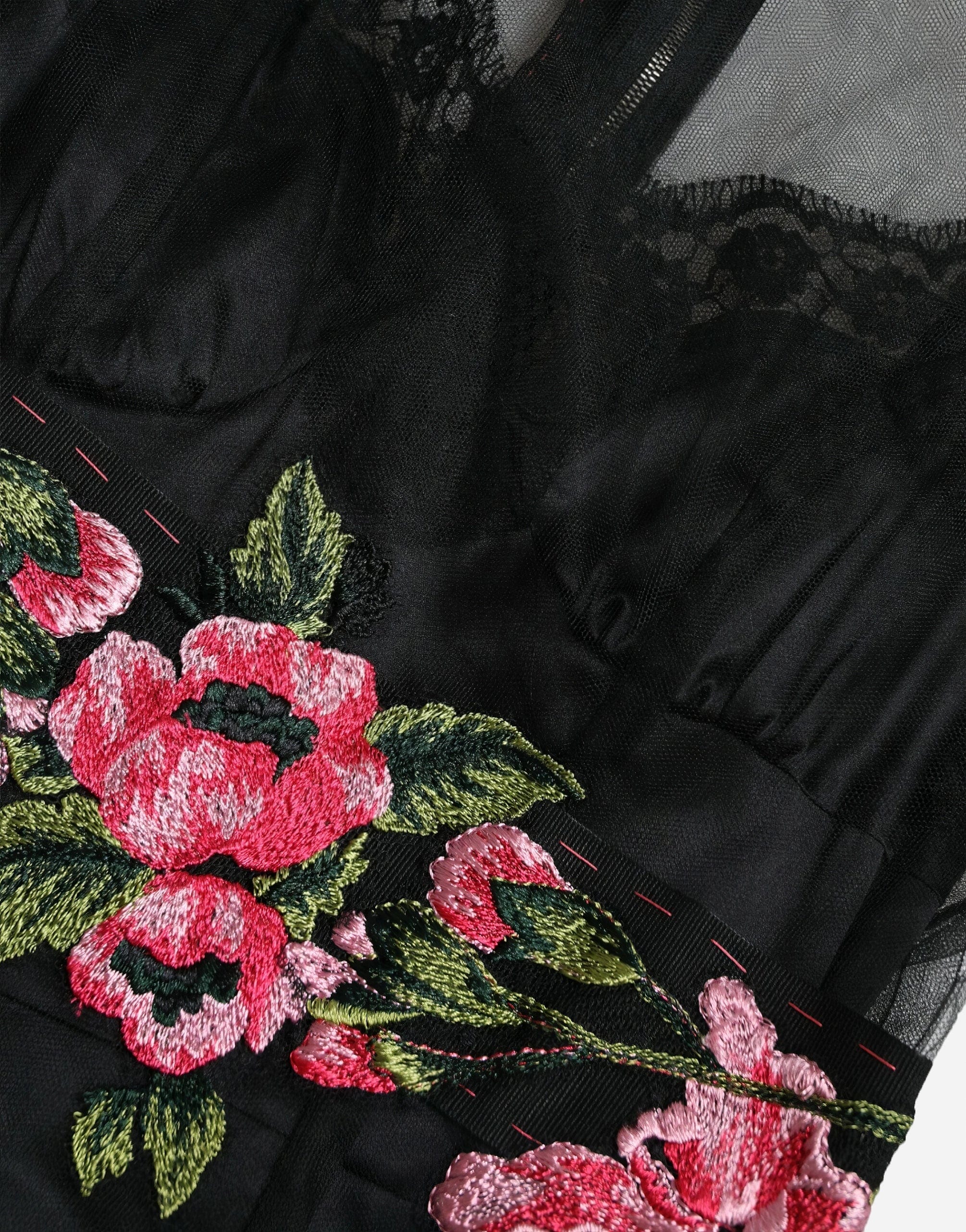 Dolce & Gabbana Mesh Floral Embellished Gown | Sendegaro AT Dolce & Gabbana Mesh Floral Embellished Gown | Sendegaro AT