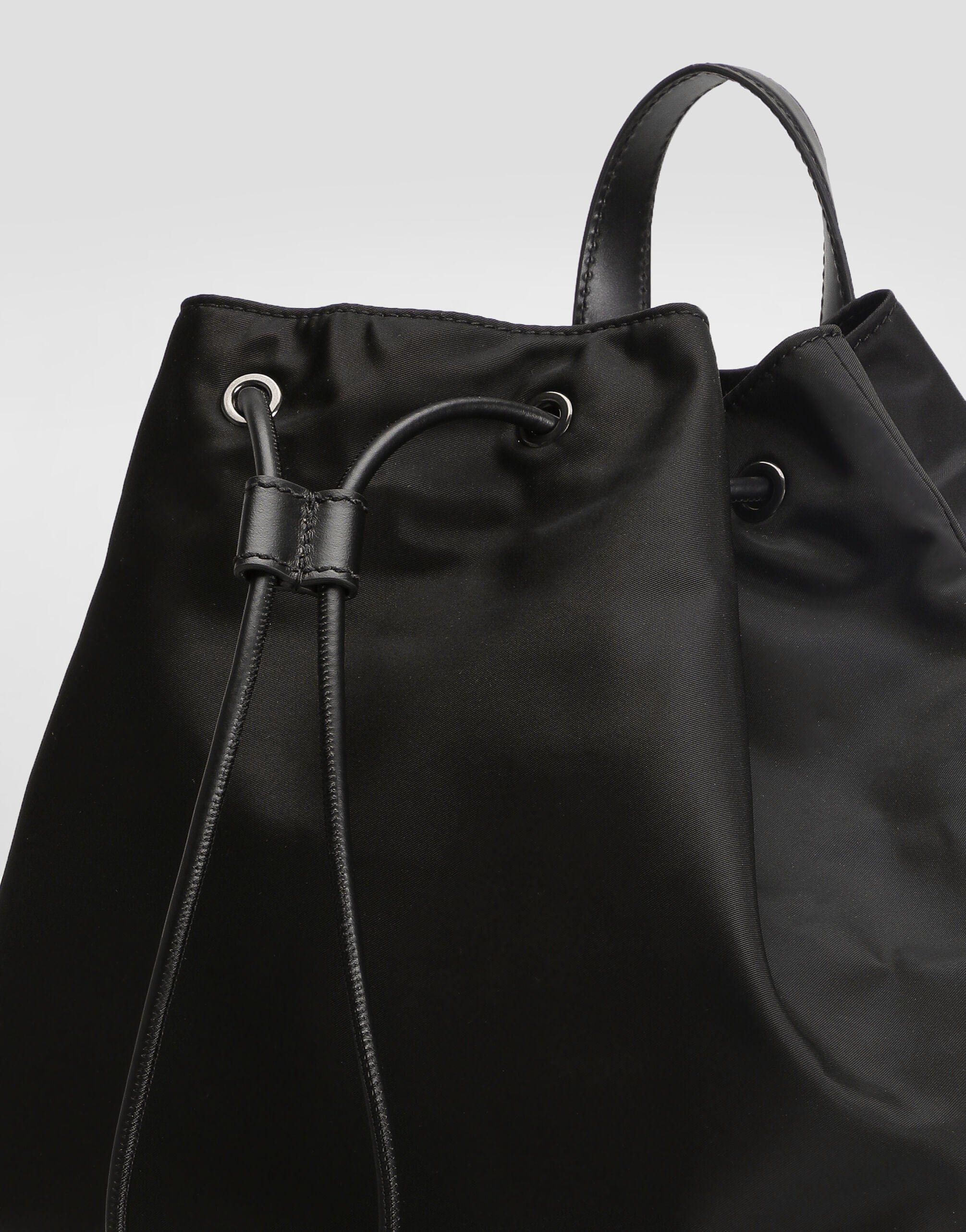 Dolce & Gabbana ナイロンロゴバックパック | Sendegaro US