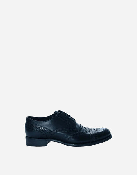 dolce-gabbana-oxford-laced-