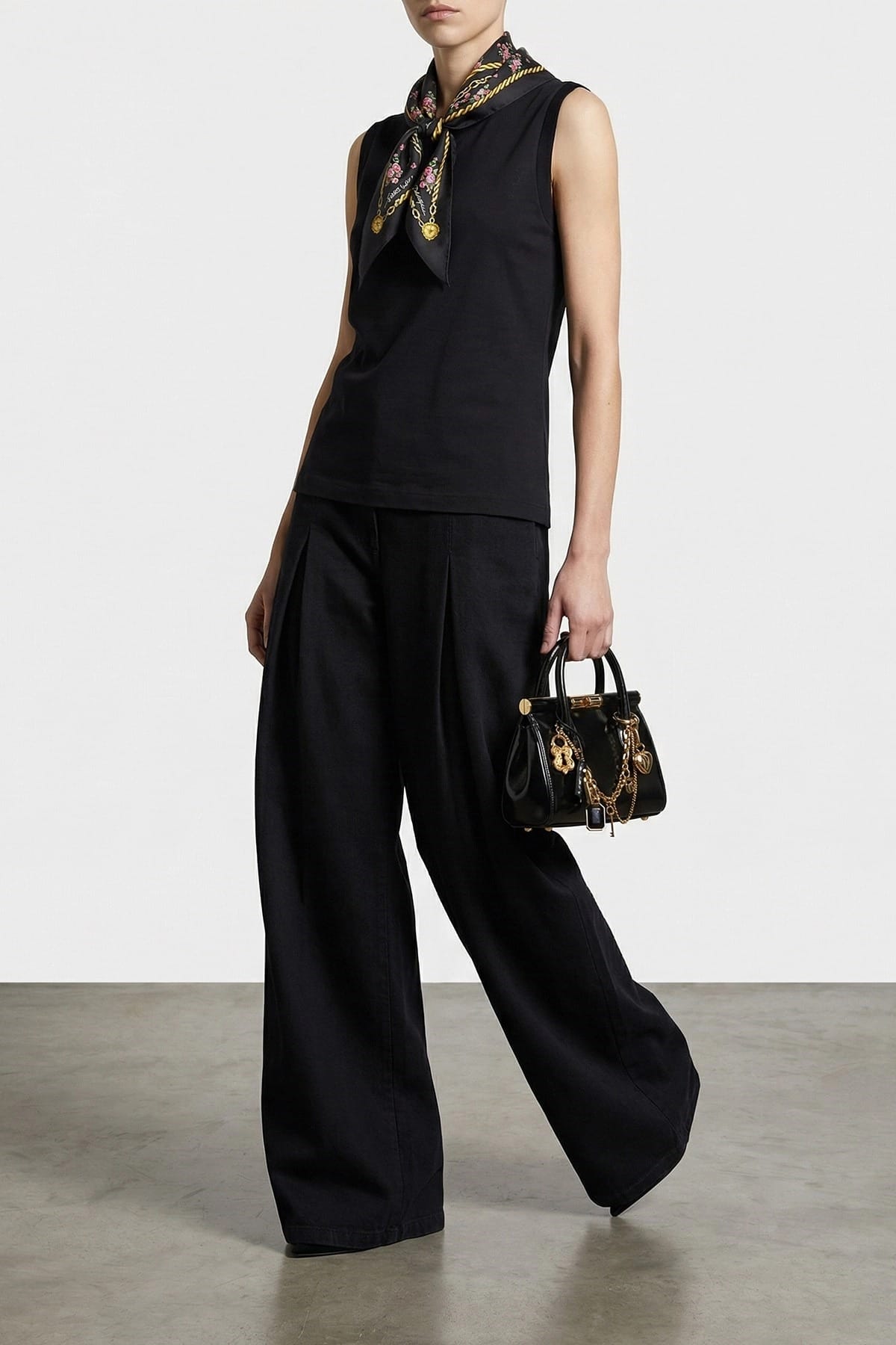 Dolce & Gabbana T-Shirt mit abnehmbarem Schal - alternate view