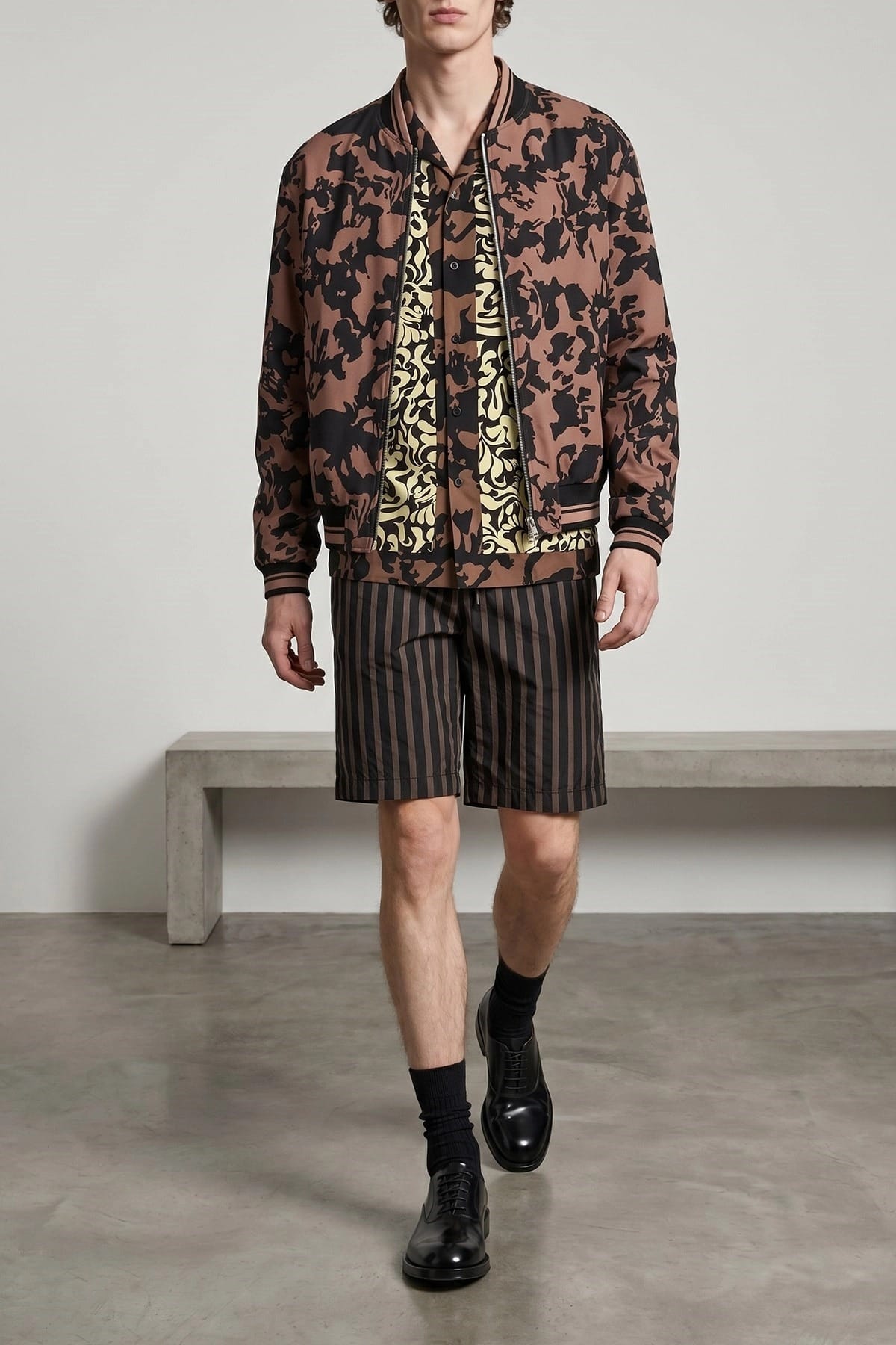 Dries Van Noten Scarpe derby stringate in pelle nera - alternate view