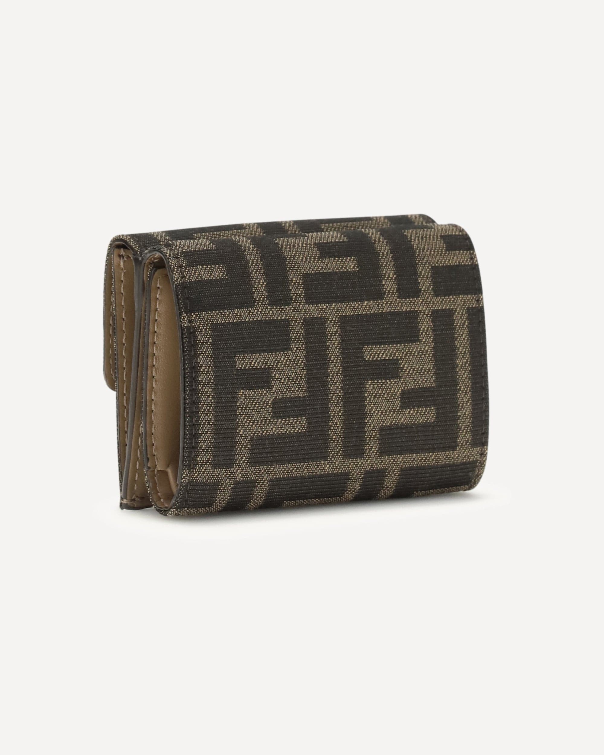 Fendi Carteira Tripla com Bolso para Moedas | Sendegaro BR