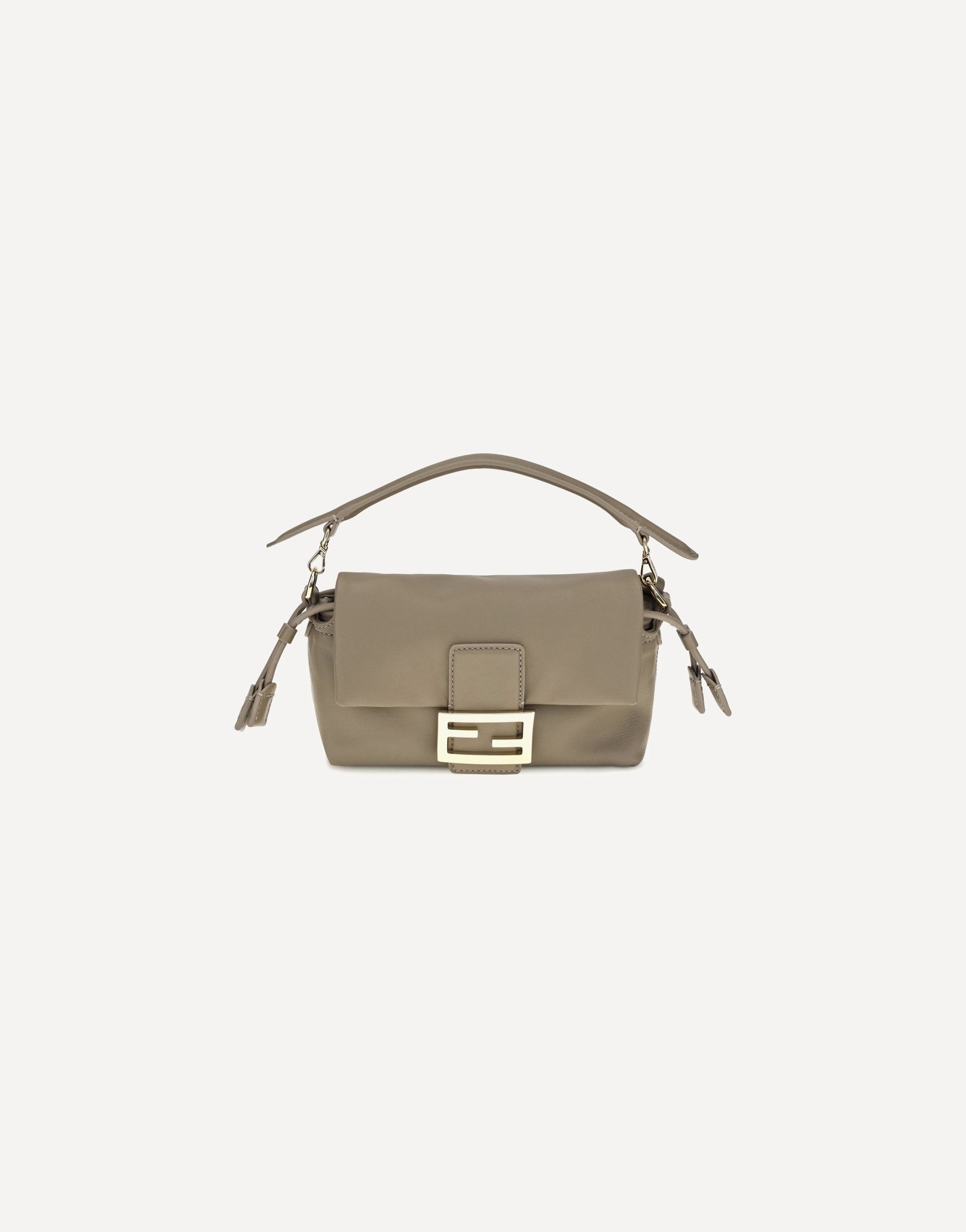 حقيبة يد باجيت صغيرة من Fendi من جلد نابا الناعم