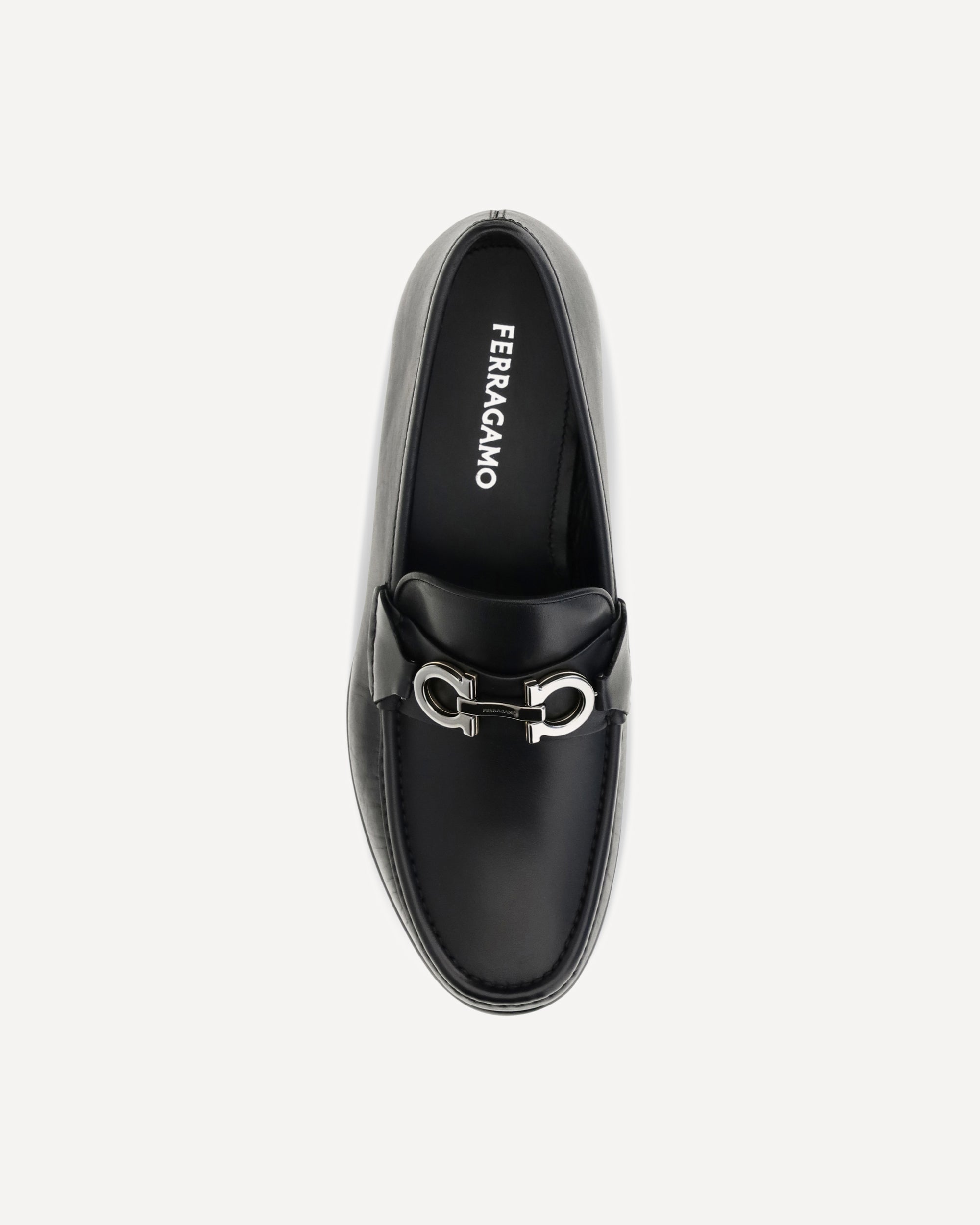 Mocassini Ferragamo con ornamento Gancini