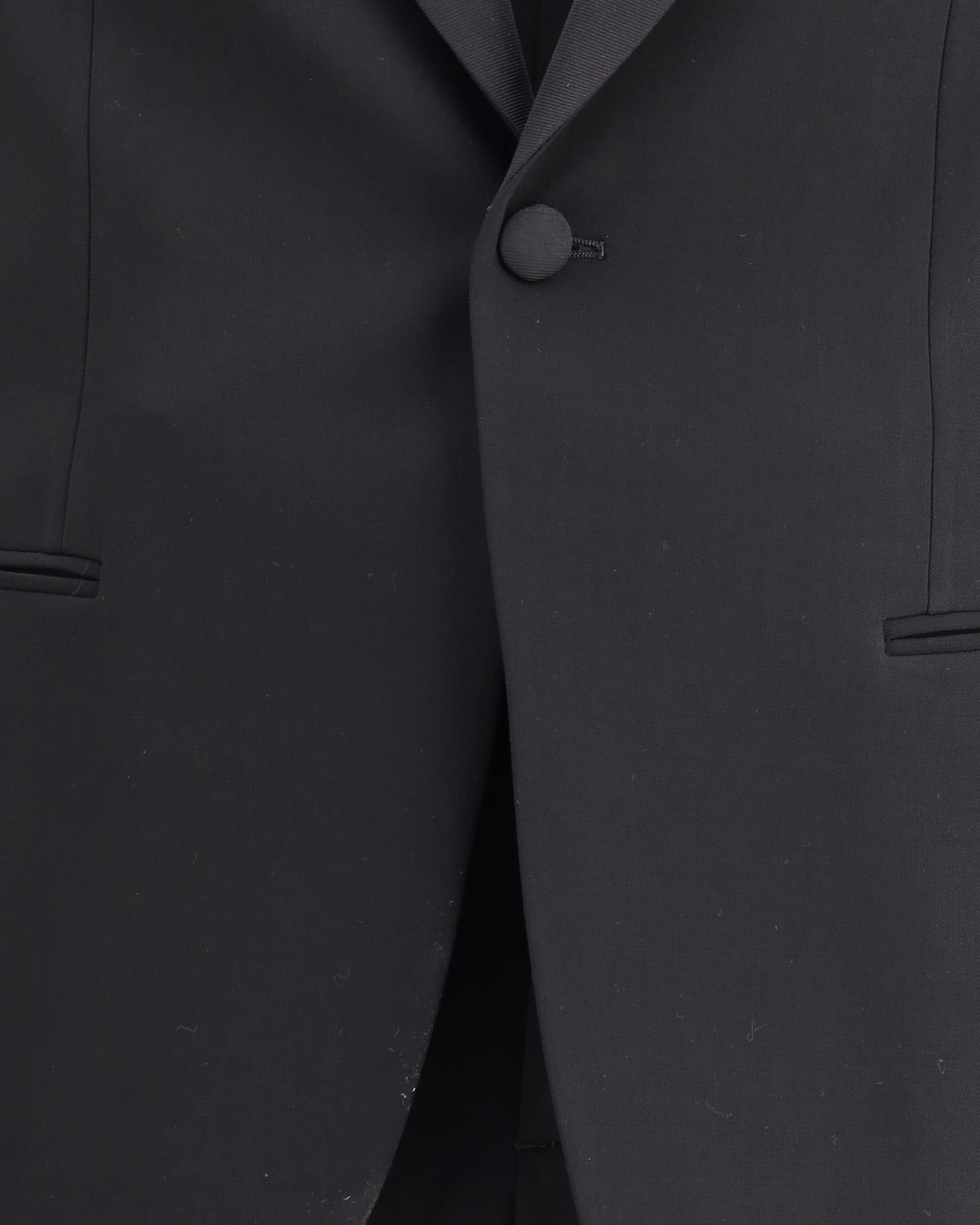 Giorgio Armani Slim Fit Tuxedo